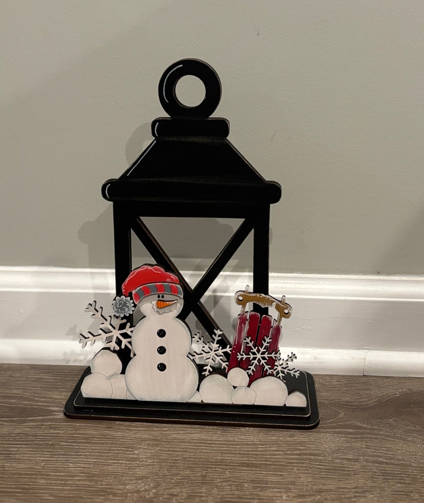 Lantern with candle (battery operated) with interchangeable inserts