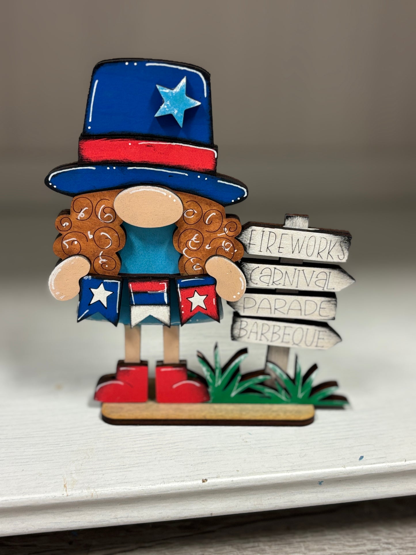 Mini standing patriotic gnomes