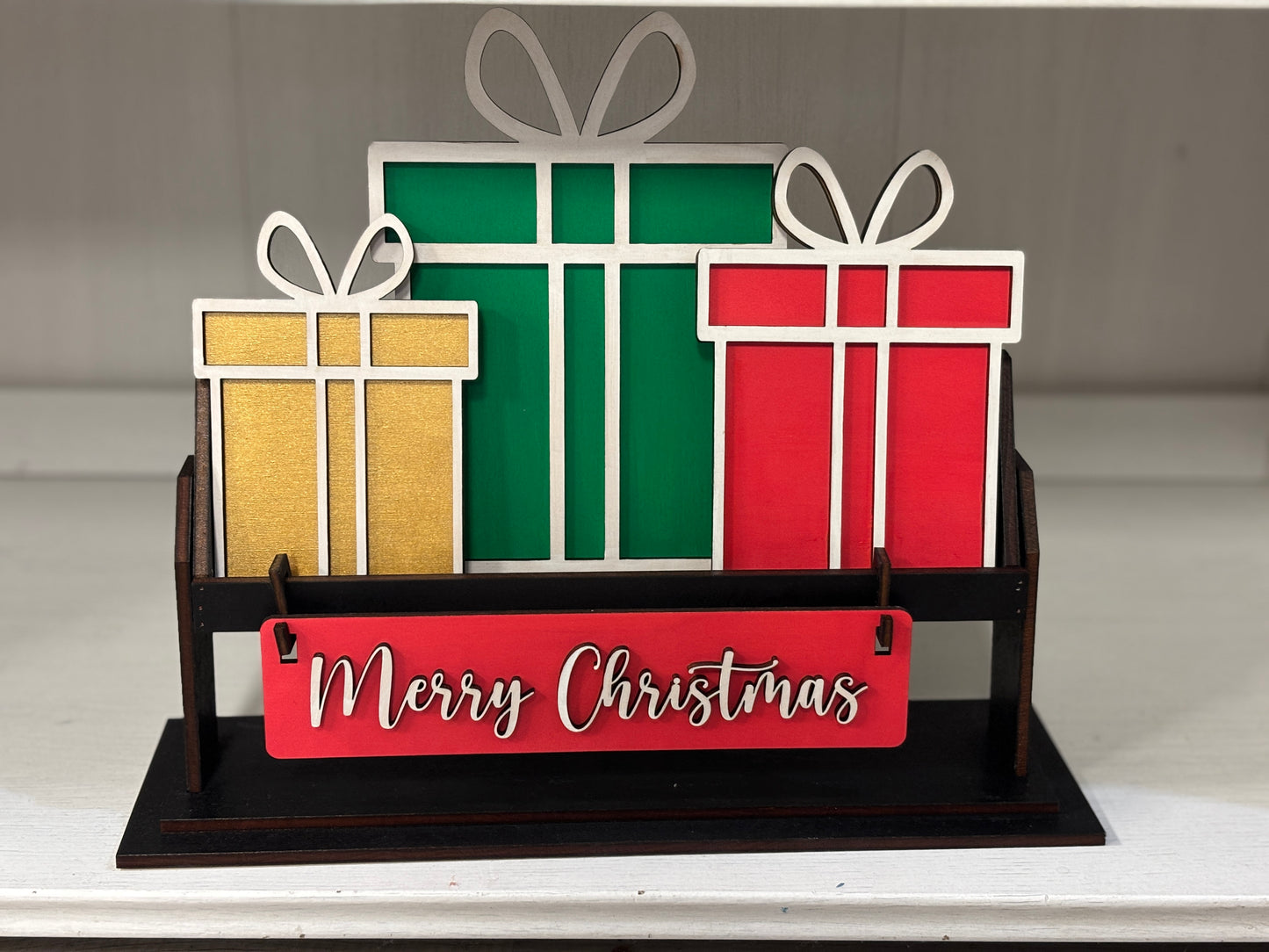 Christmas presents wagon/shelf set