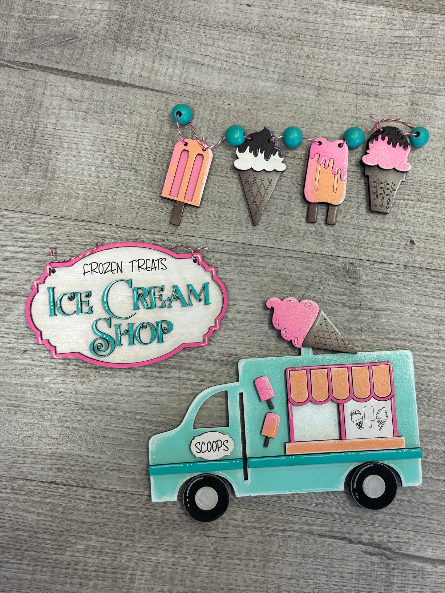Ice cream truck interchangeable fence set