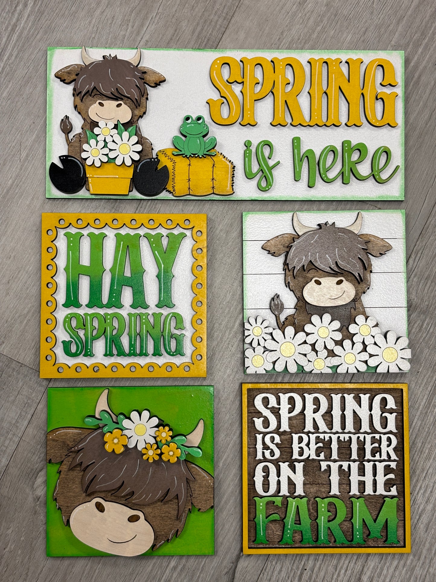 Spring - highland cow square inserts