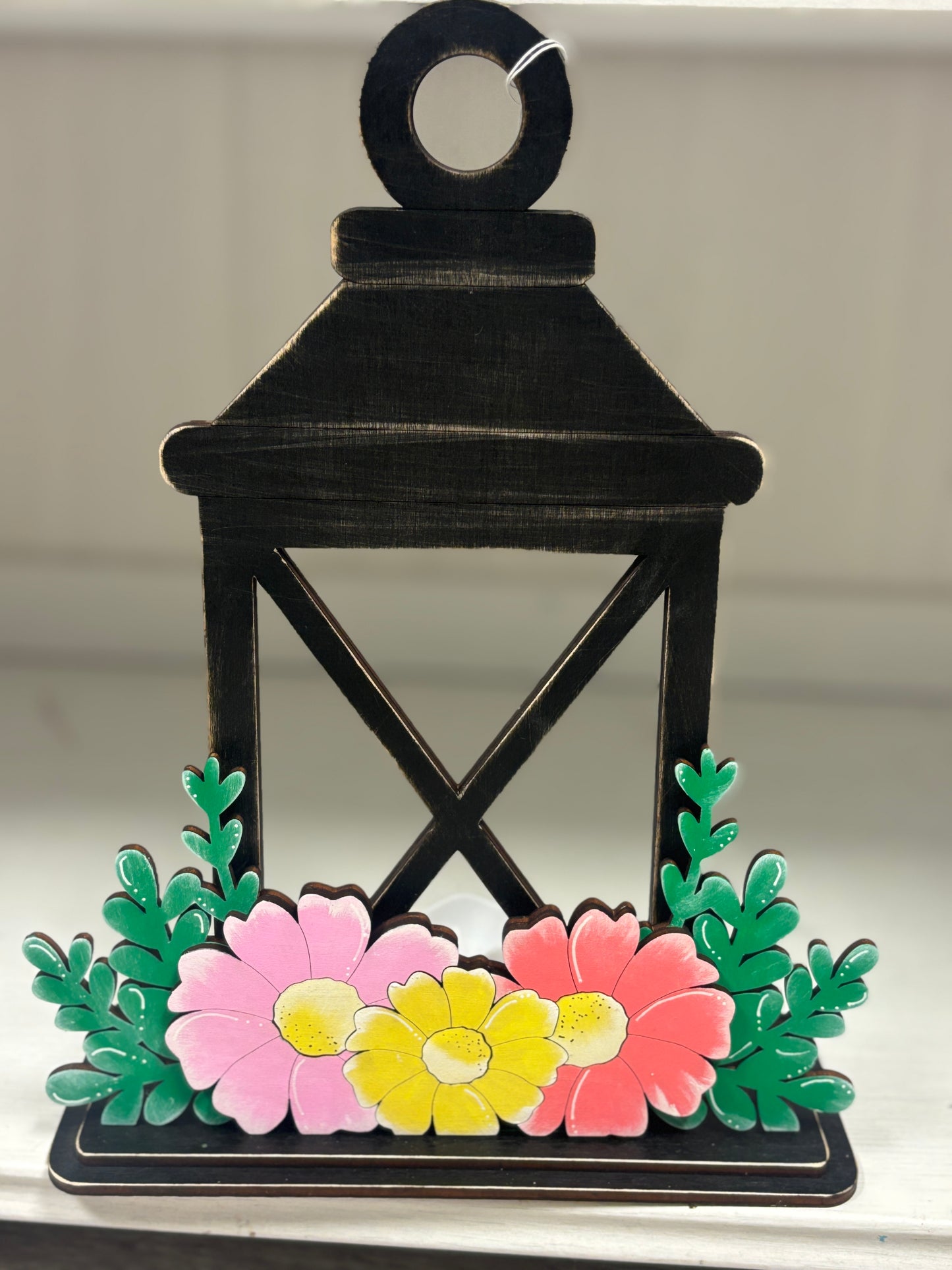 Lantern with candle (battery operated) with interchangeable inserts