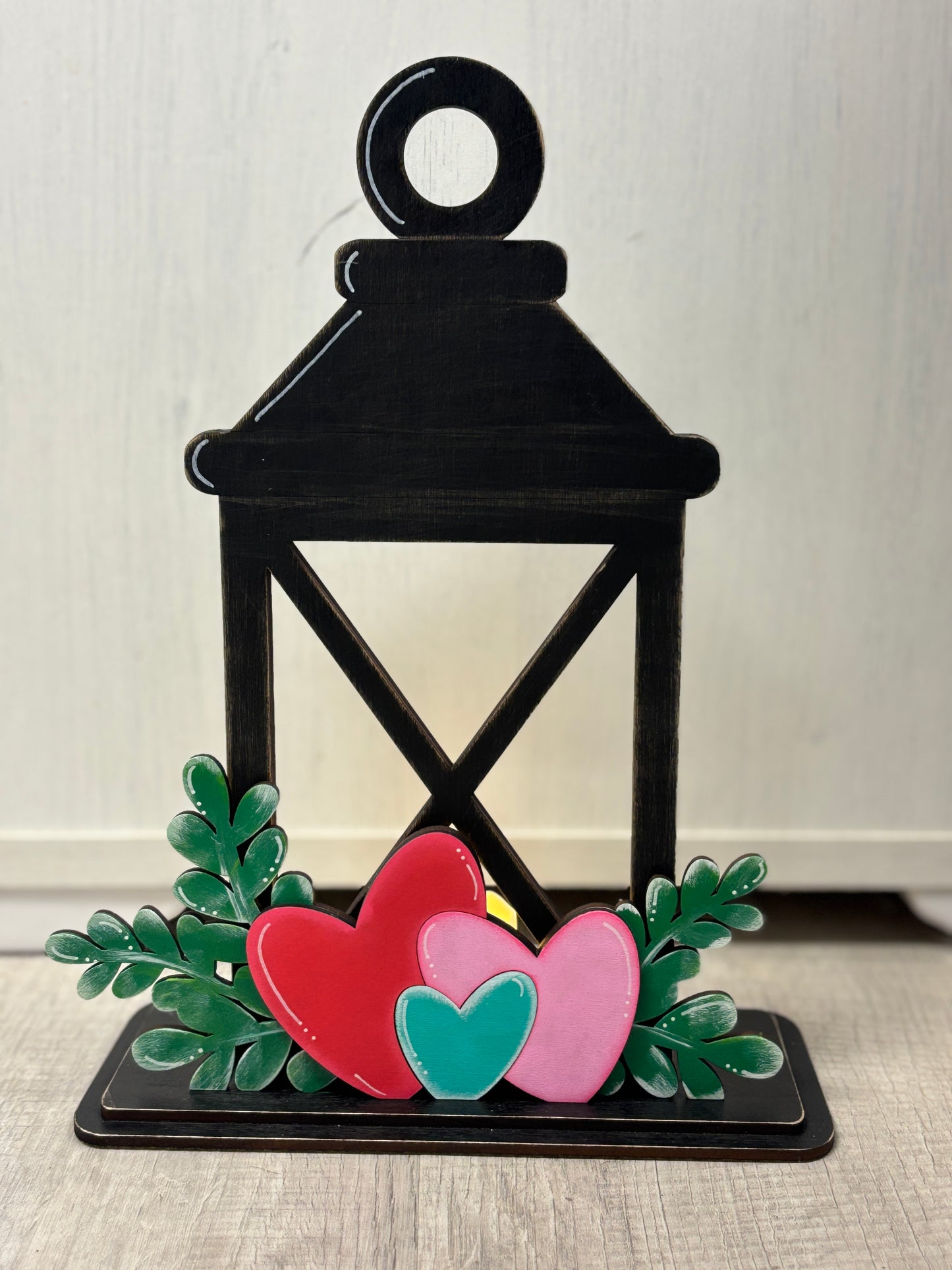 Lantern with candle (battery operated) with interchangeable inserts