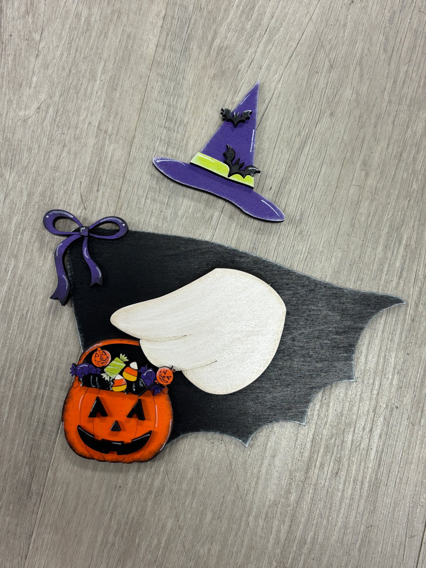 Interchangeable goose door hanger