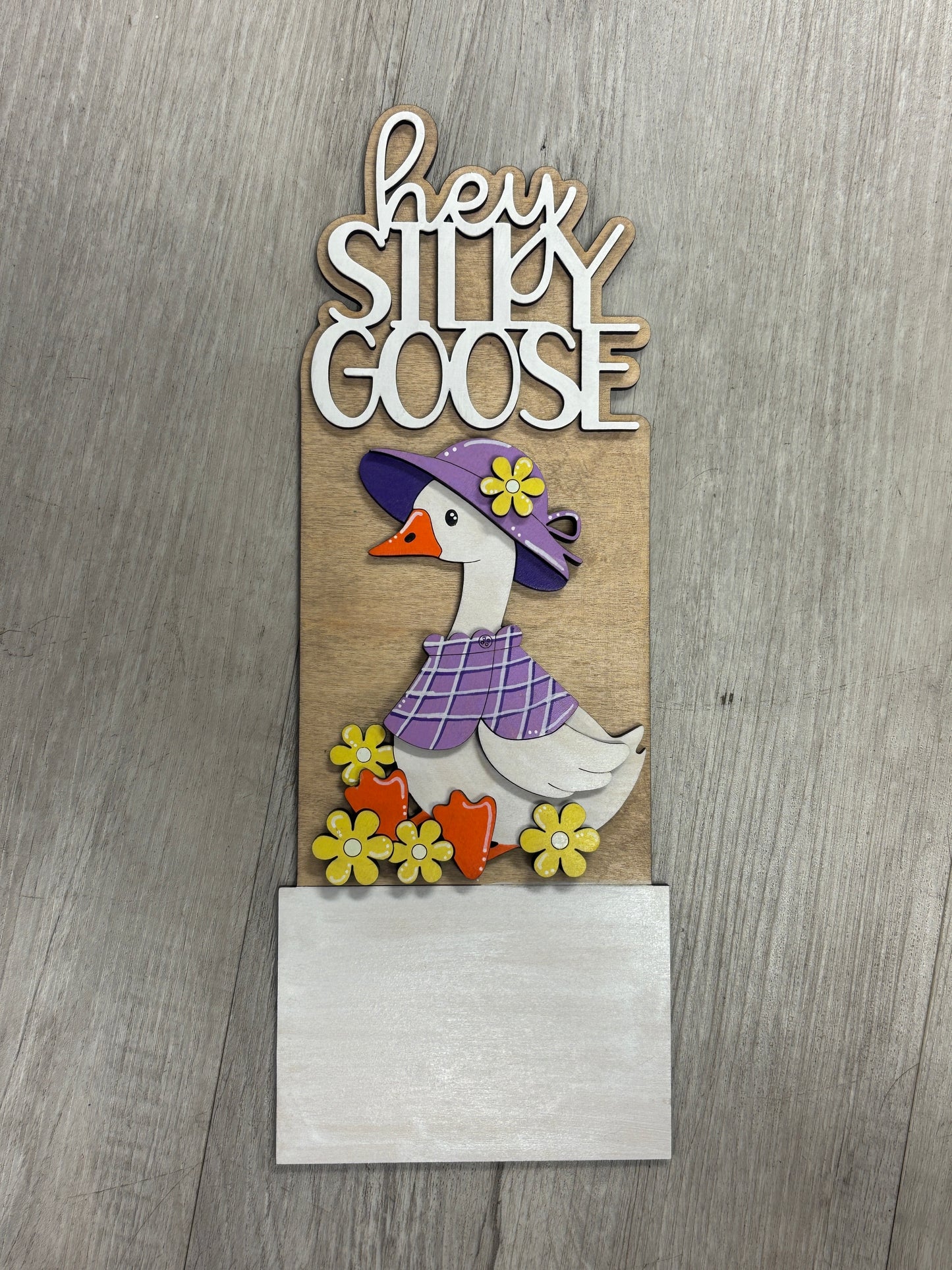 Interchangeable inserts for the Address sign