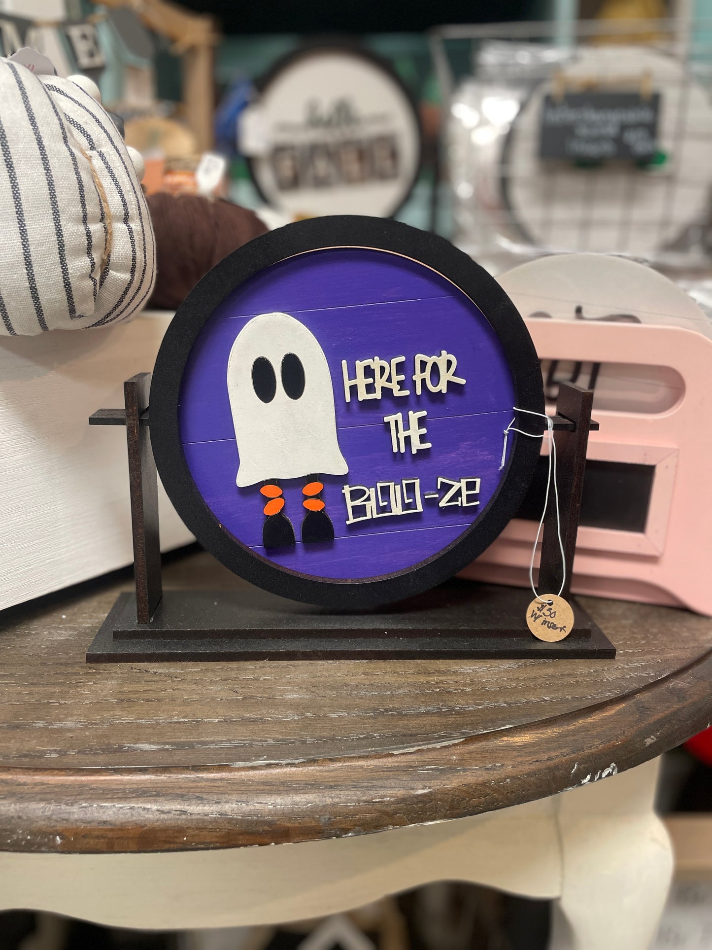 Interchangeable Halloween round inserts