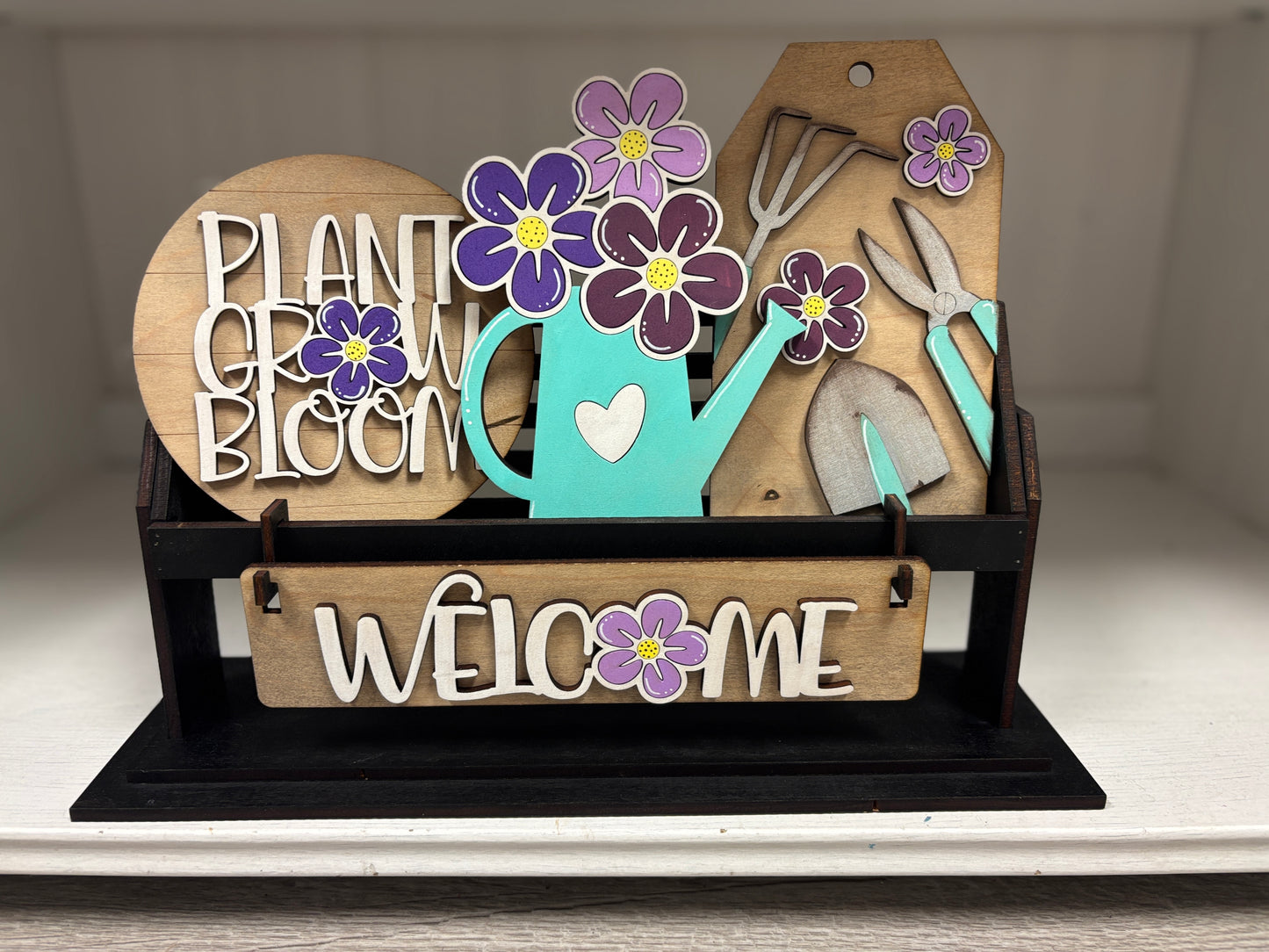Welcome spring wagon/shelf set