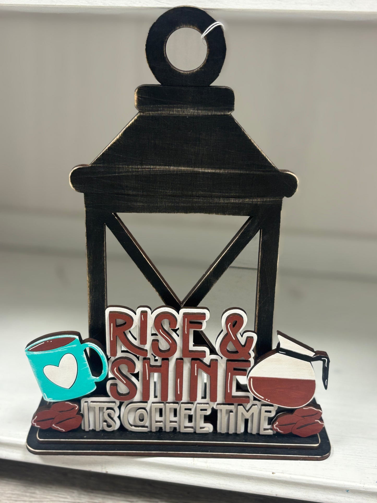 Lantern with candle (battery operated) with interchangeable inserts