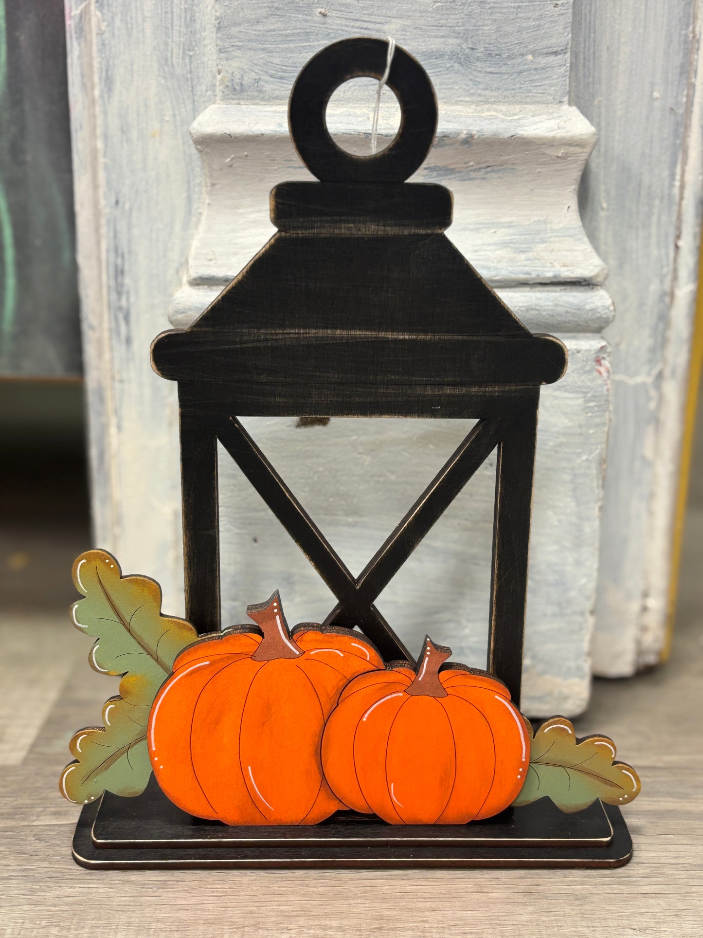Lantern with candle (battery operated) with interchangeable inserts