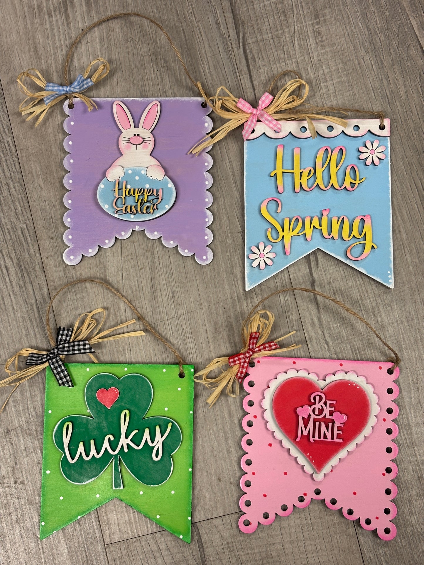 Mini seasonal hanging signs