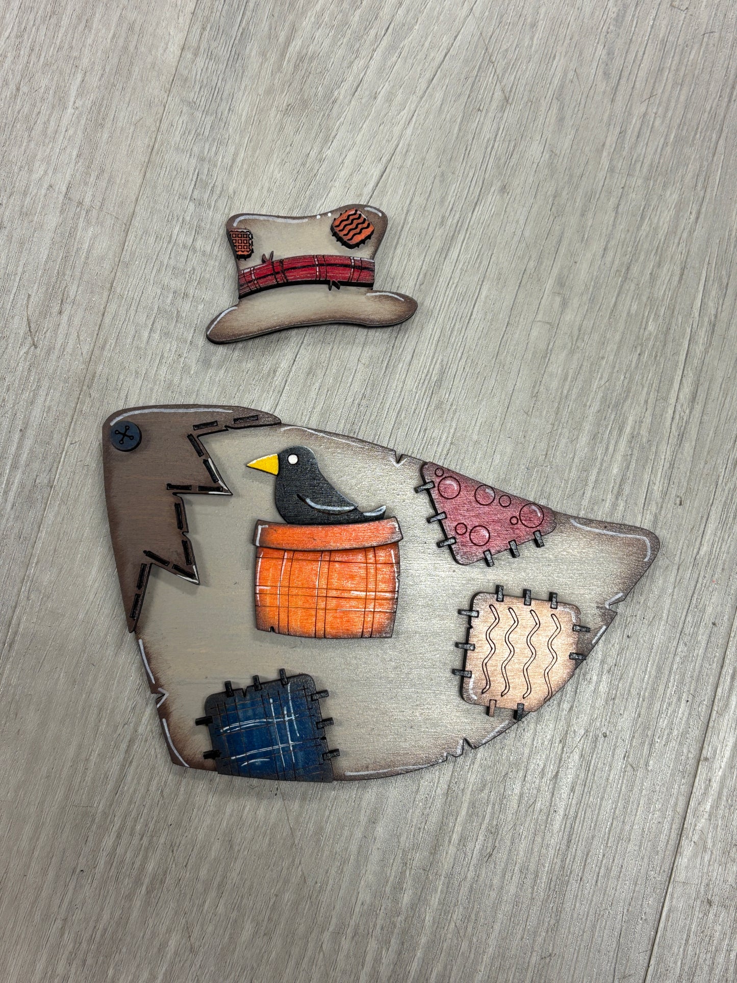 Interchangeable goose door hanger