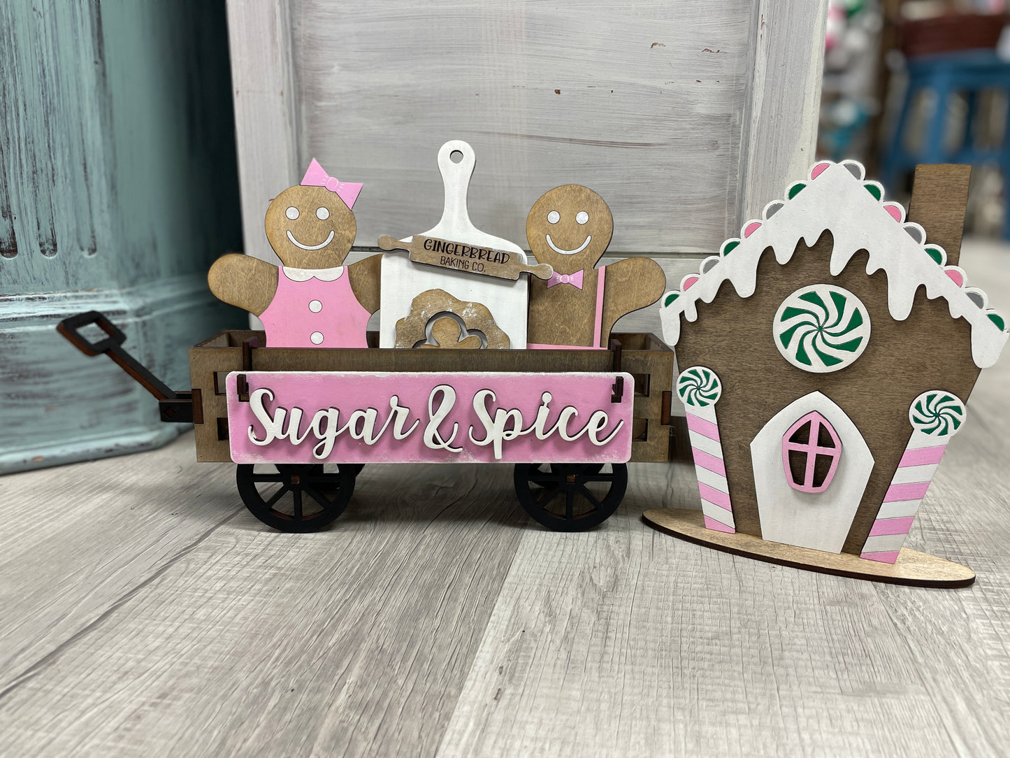 Sugar & spice gingerbread interchangeable wagon/shelf set