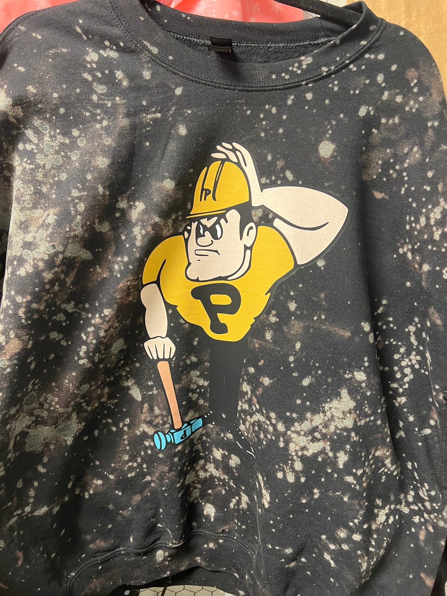Purdue bleached crew