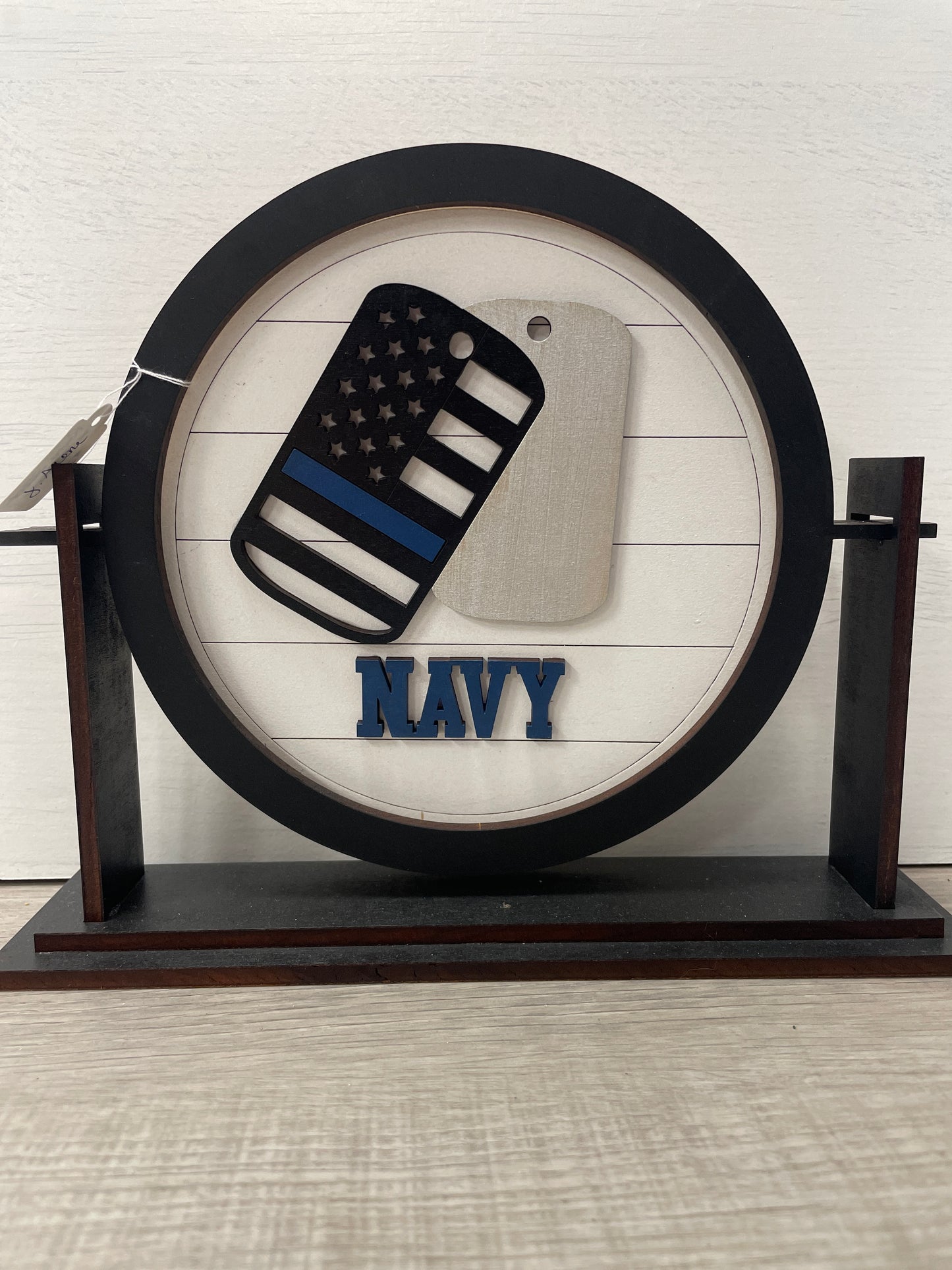 Navy round interchangeable insert