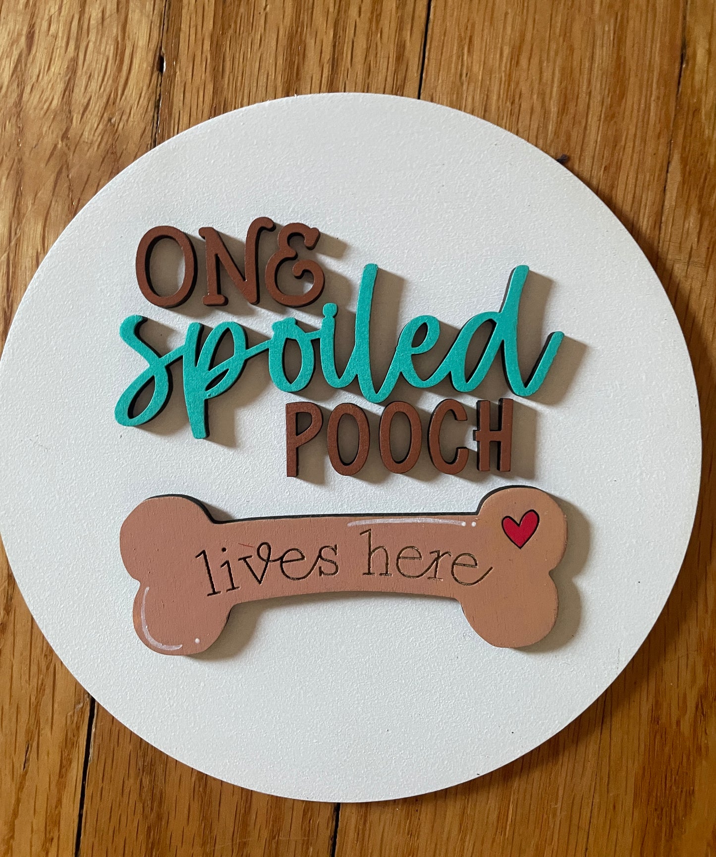 Pet themed round interchangeable inserts