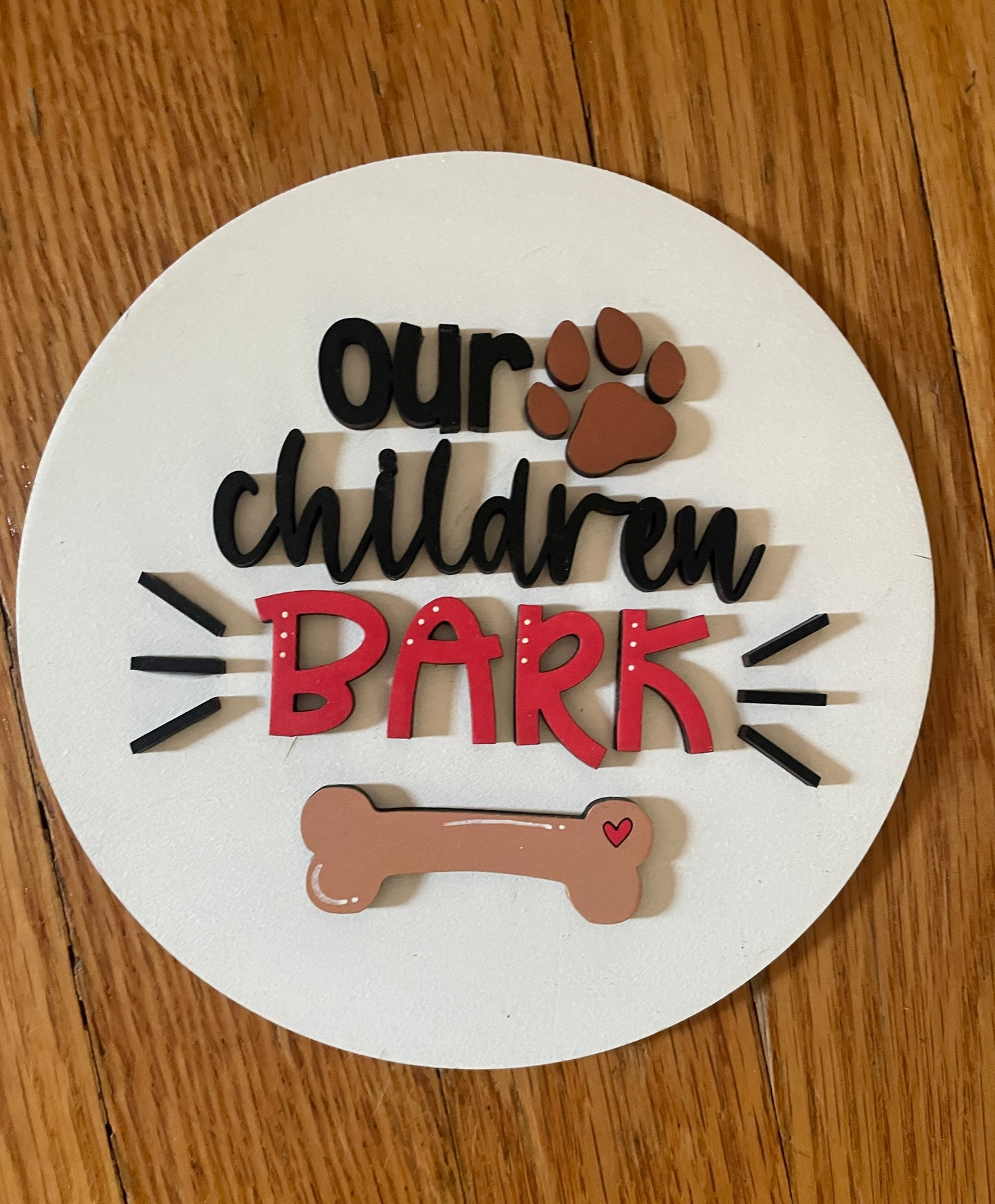 Pet themed round interchangeable inserts