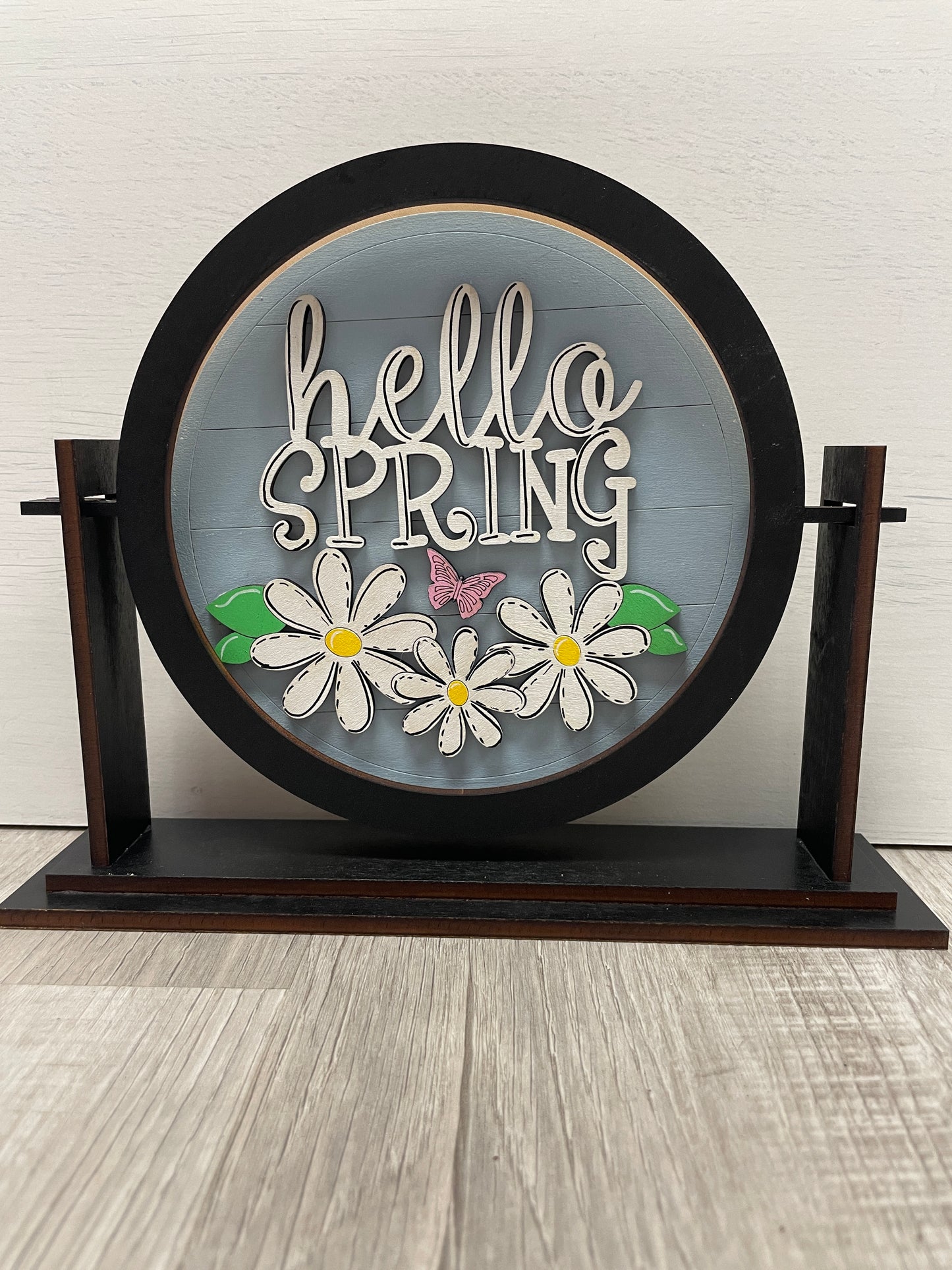 Hello spring daisies round interchangeable insert
