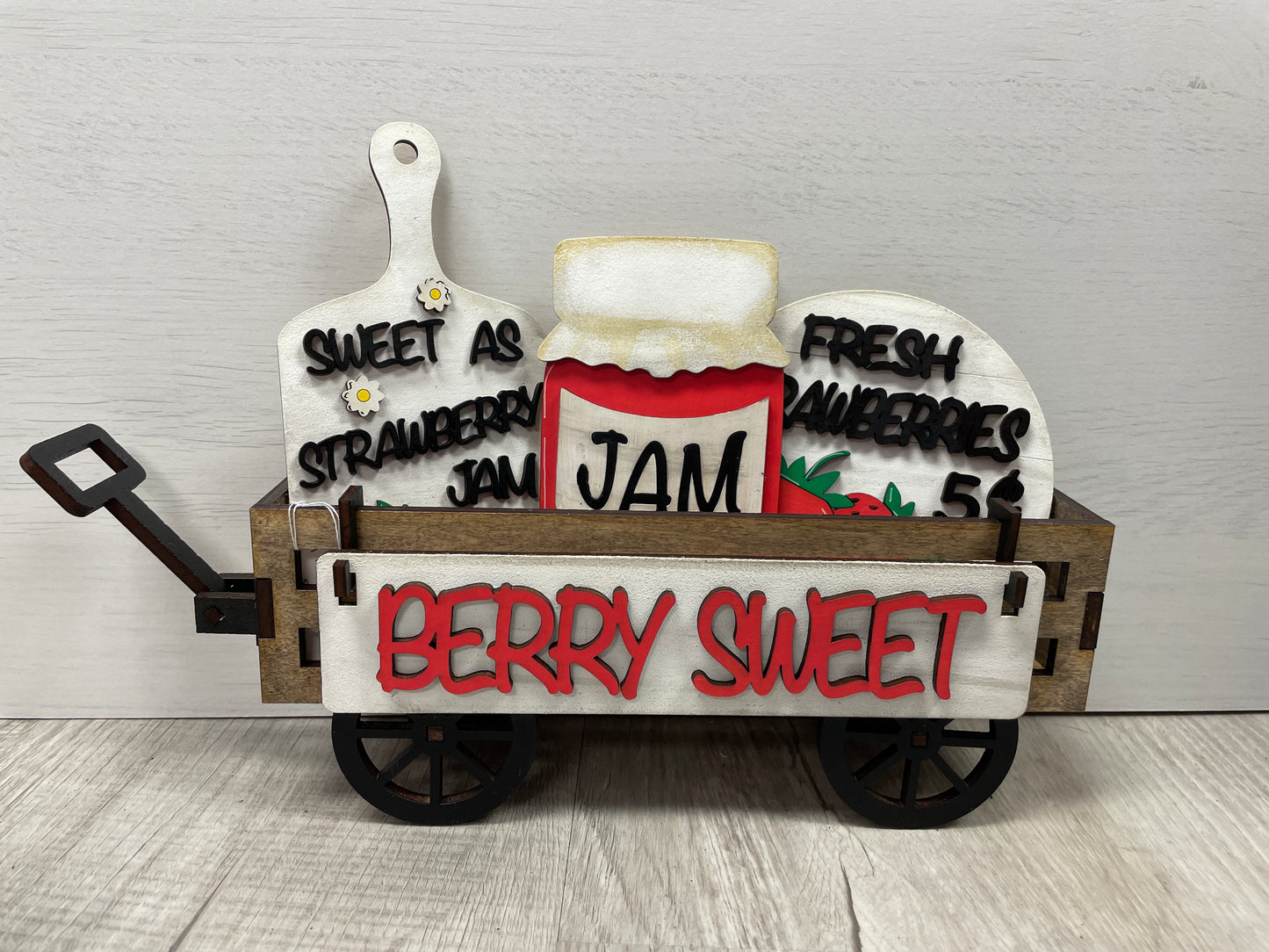 Berry sweet interchangeable wagon/shelf set