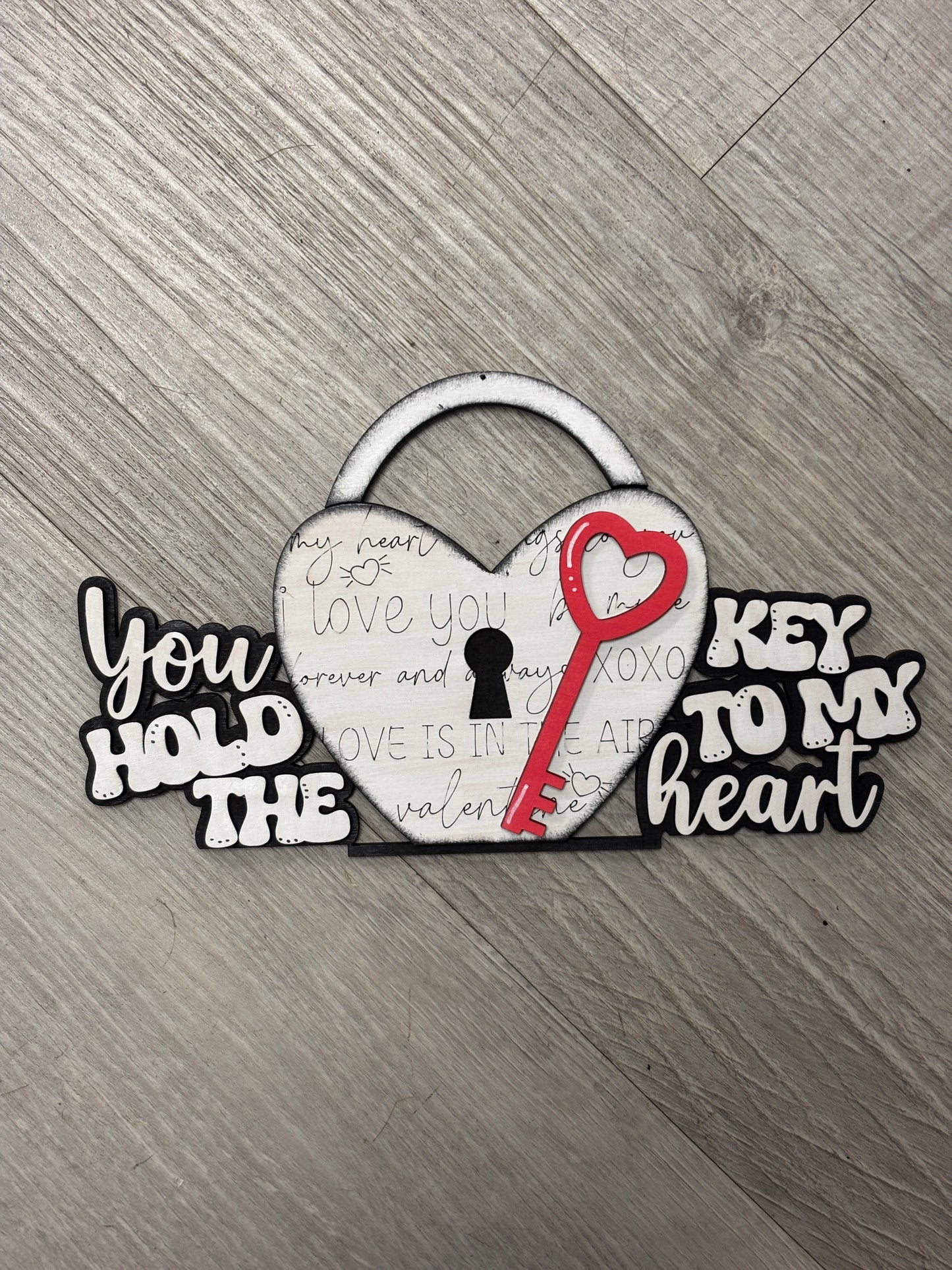 Lantern with candle (battery operated) with interchangeable inserts