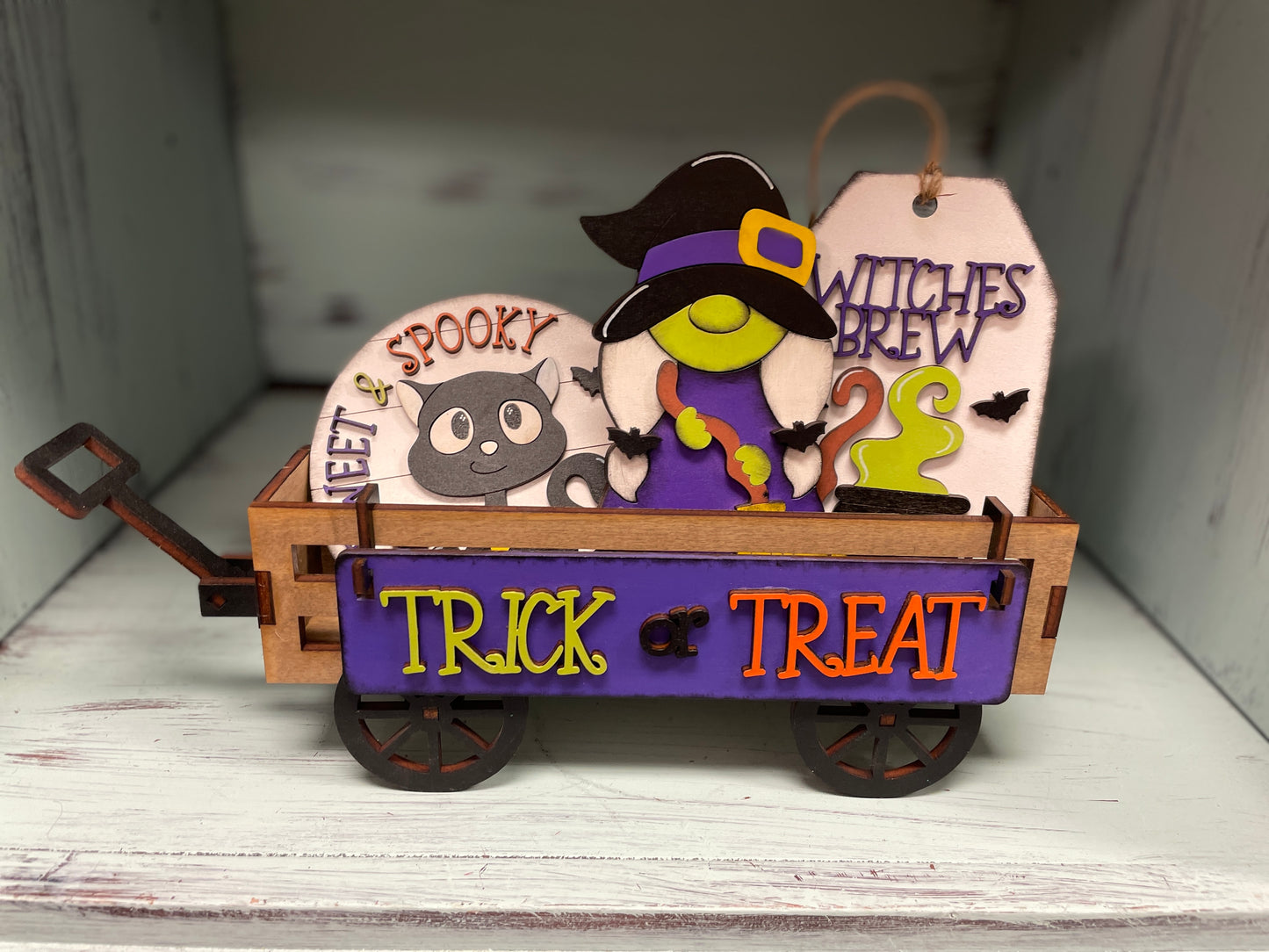 Trick or treat interchangeable insert set for wagon and shelf