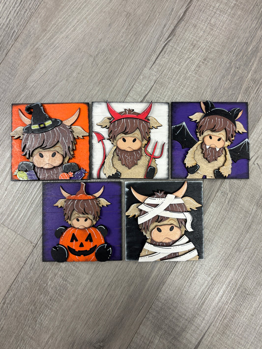 halloween - highland cow square inserts
