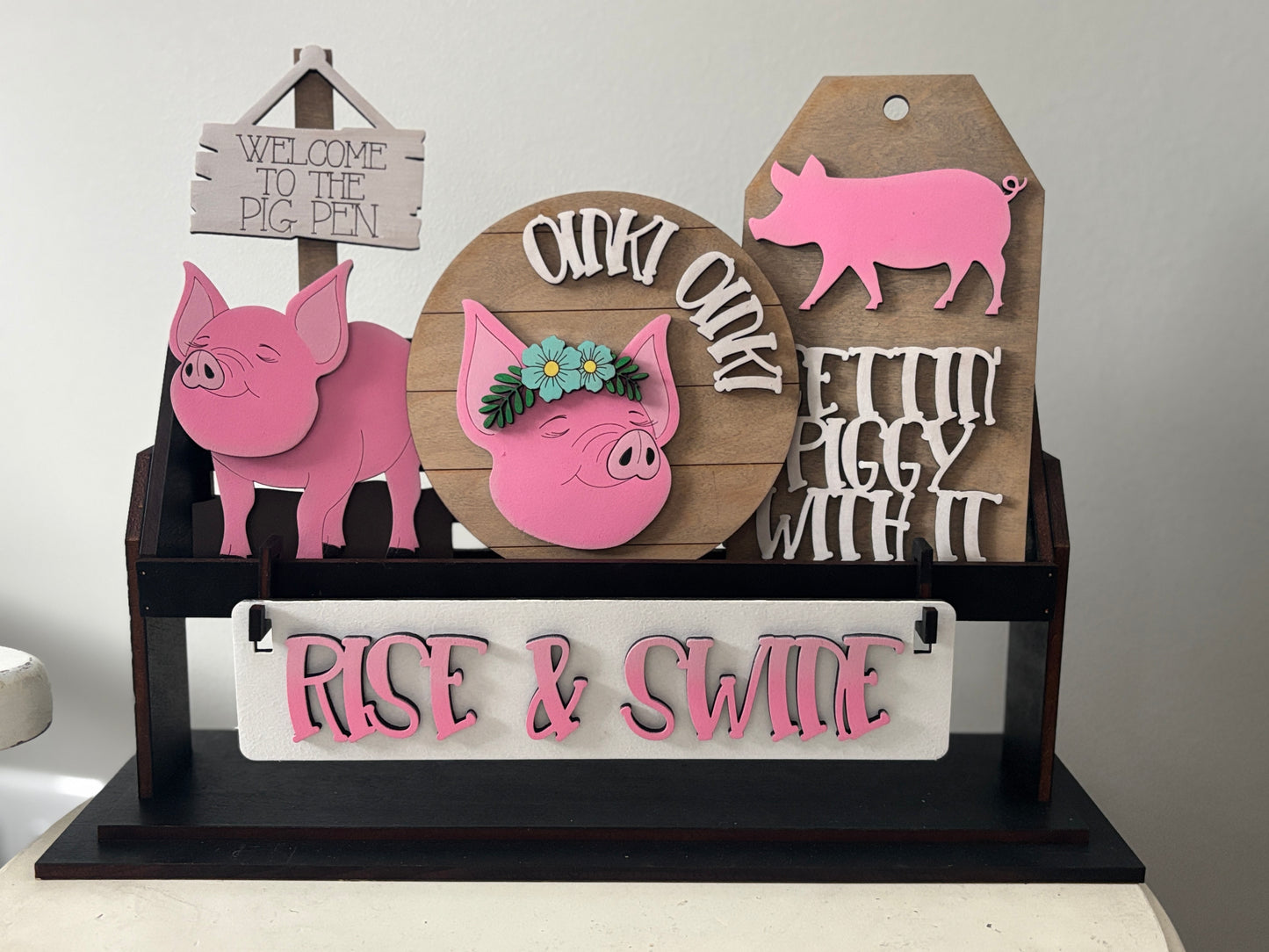Rise & Swine pig wagon/shelf set
