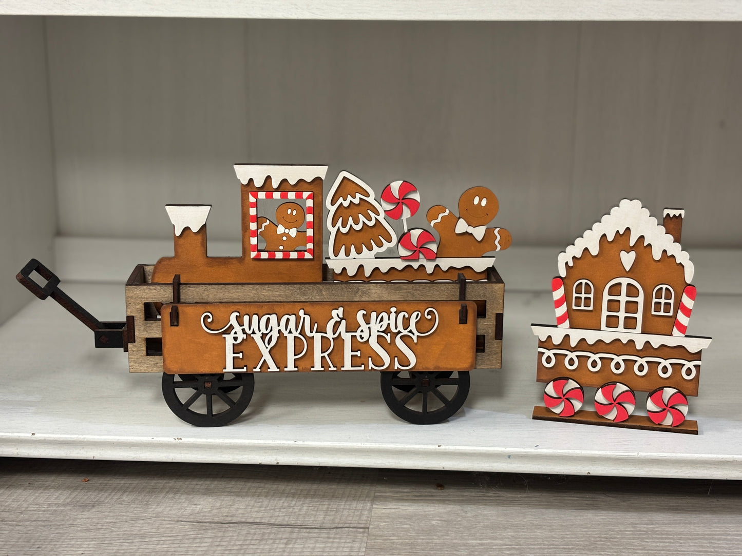 Sugar & Spice Express Christmas wagon/shelf set