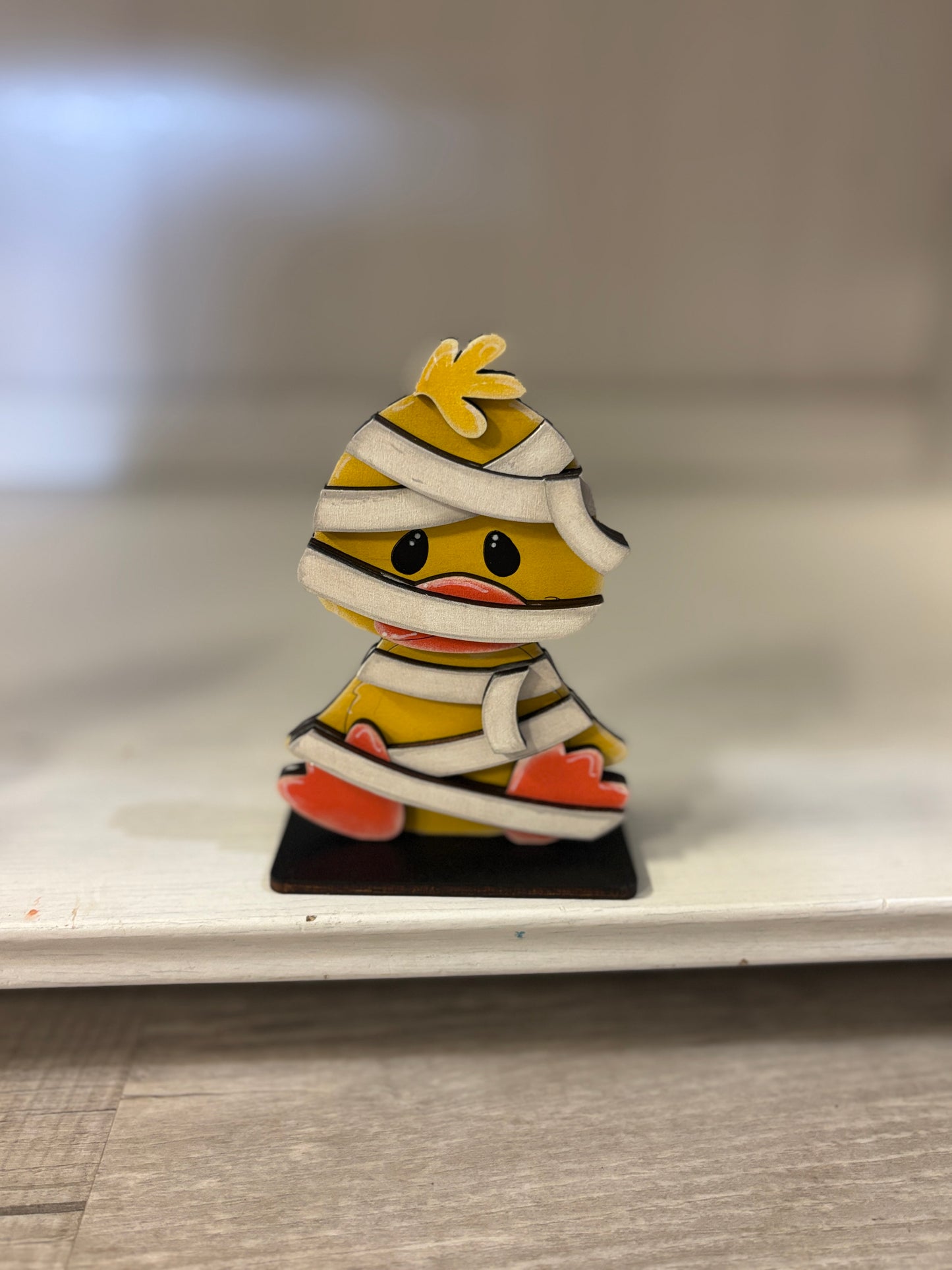 Mini standing Halloween ducks