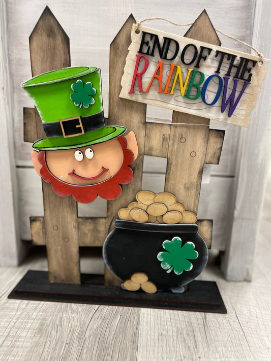St. Patrick’s day pot of gold fence set