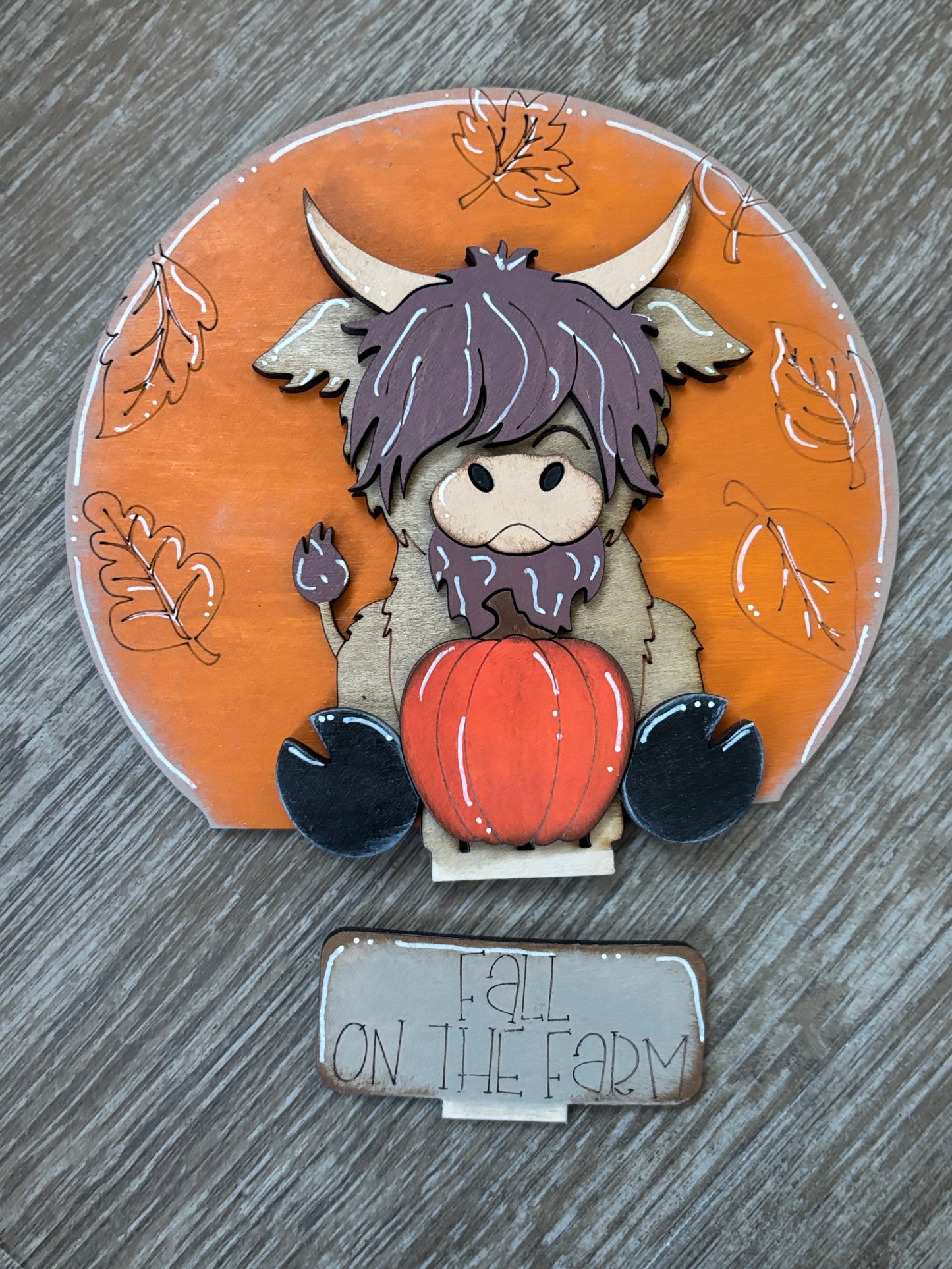 Interchangeable snow globe and inserts (sold separately)