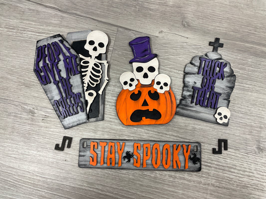 Stay spooky interchangeable insert set for wagon and shelf