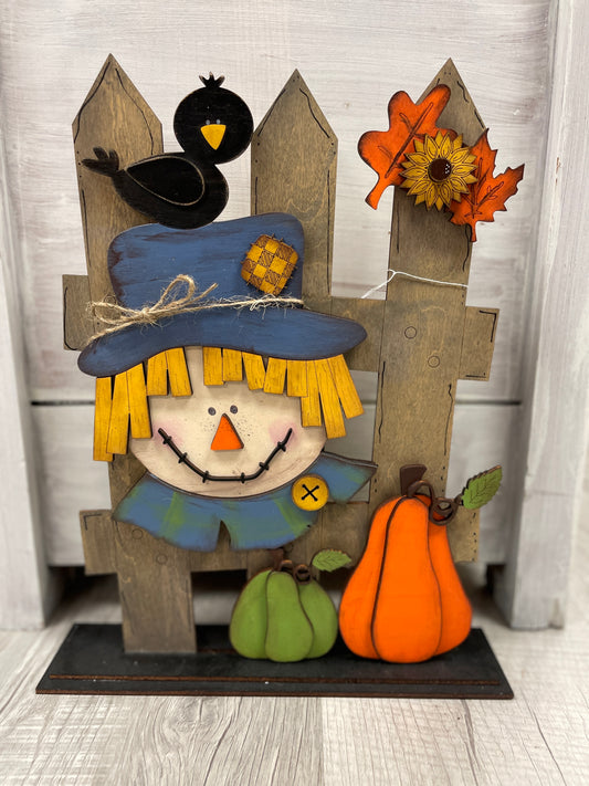 Scarecrow (head) interchangeable fence set