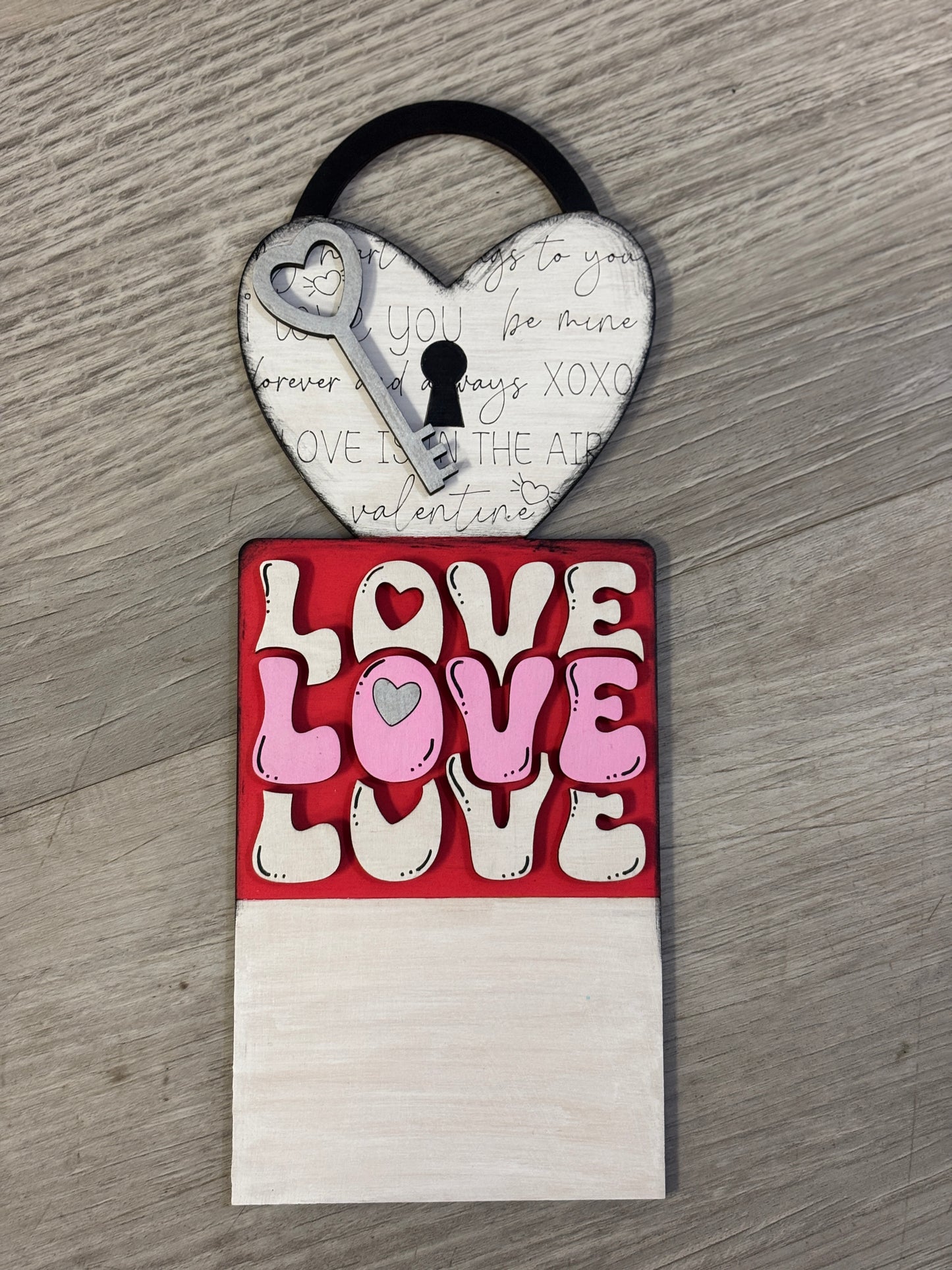 Interchangeable inserts for the Address sign