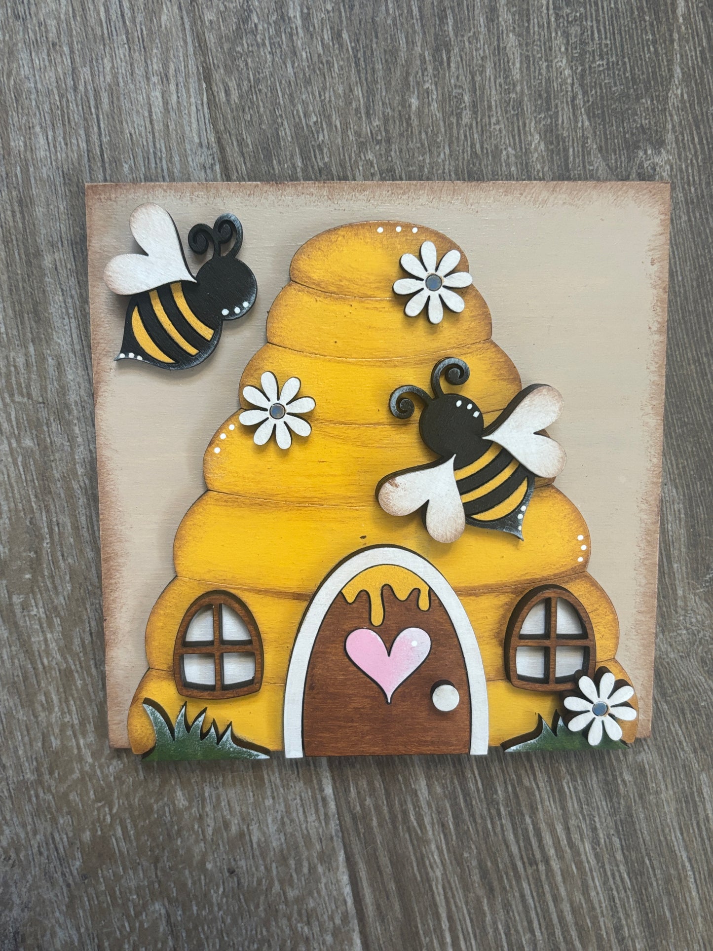 Bee square inserts