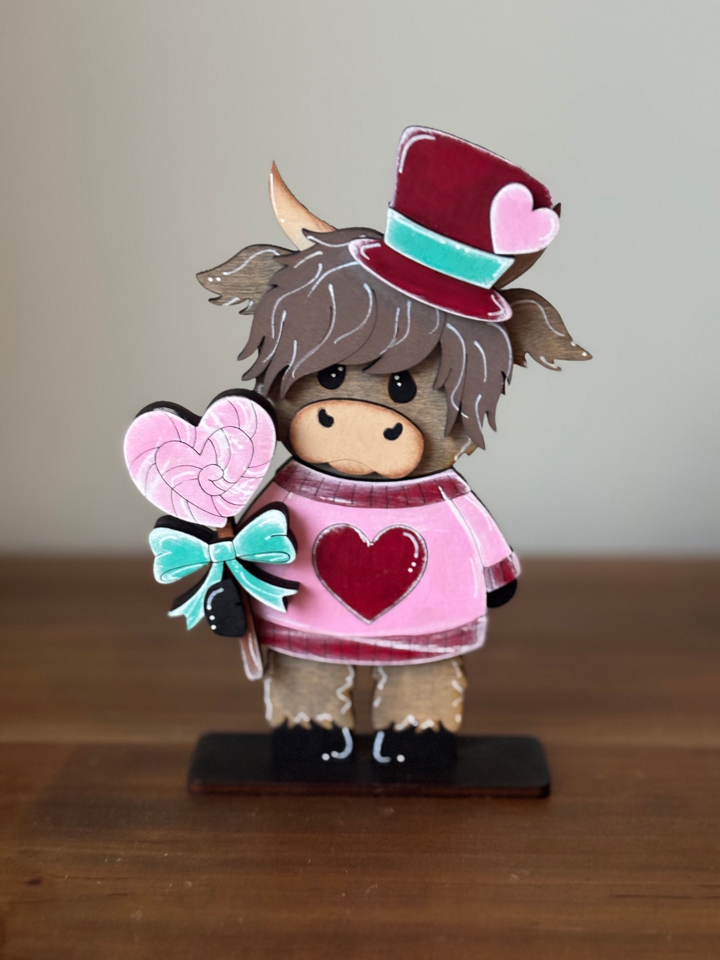 Mini standing highland cow- Valentine’s