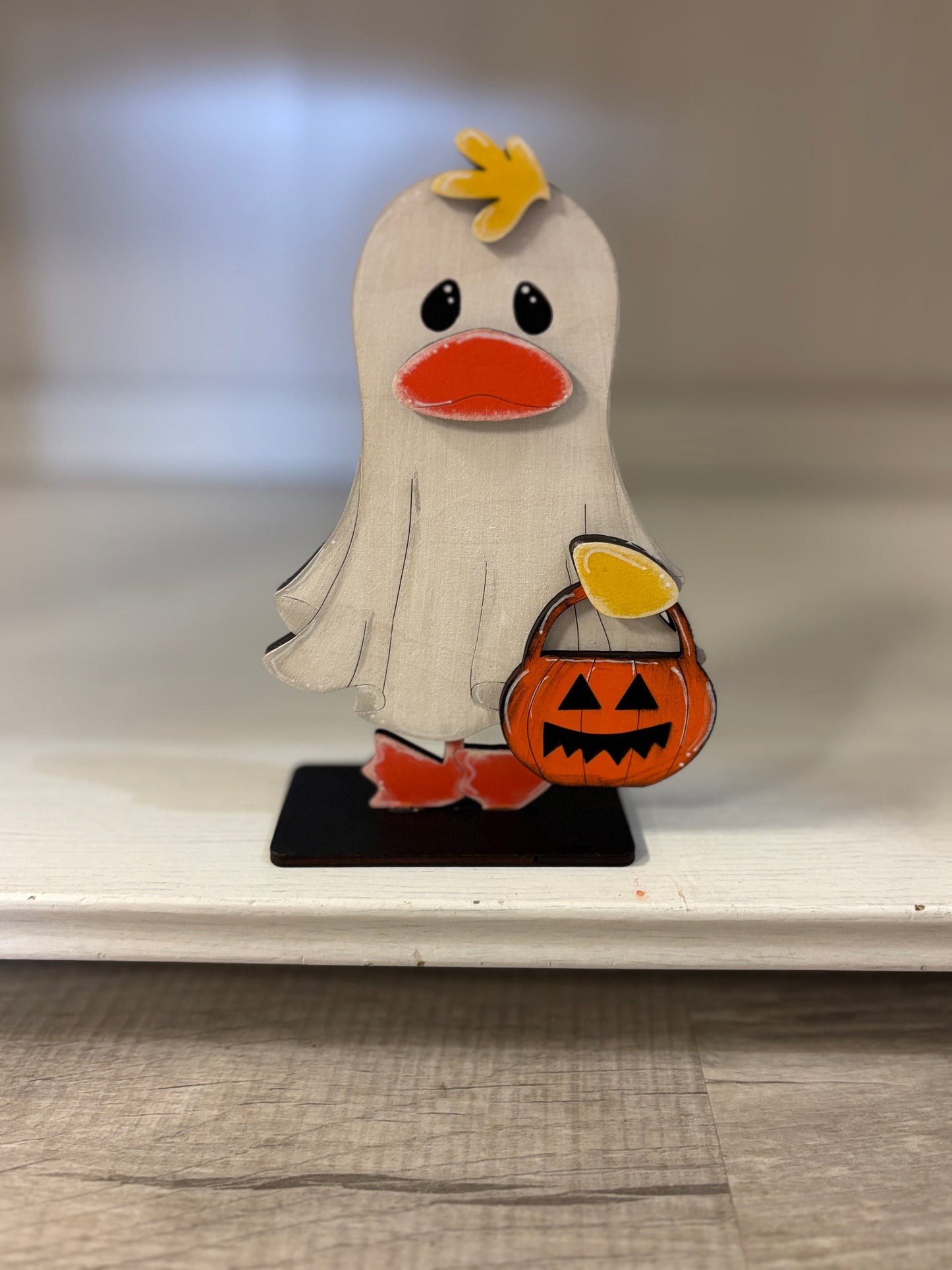 Mini standing Halloween ducks