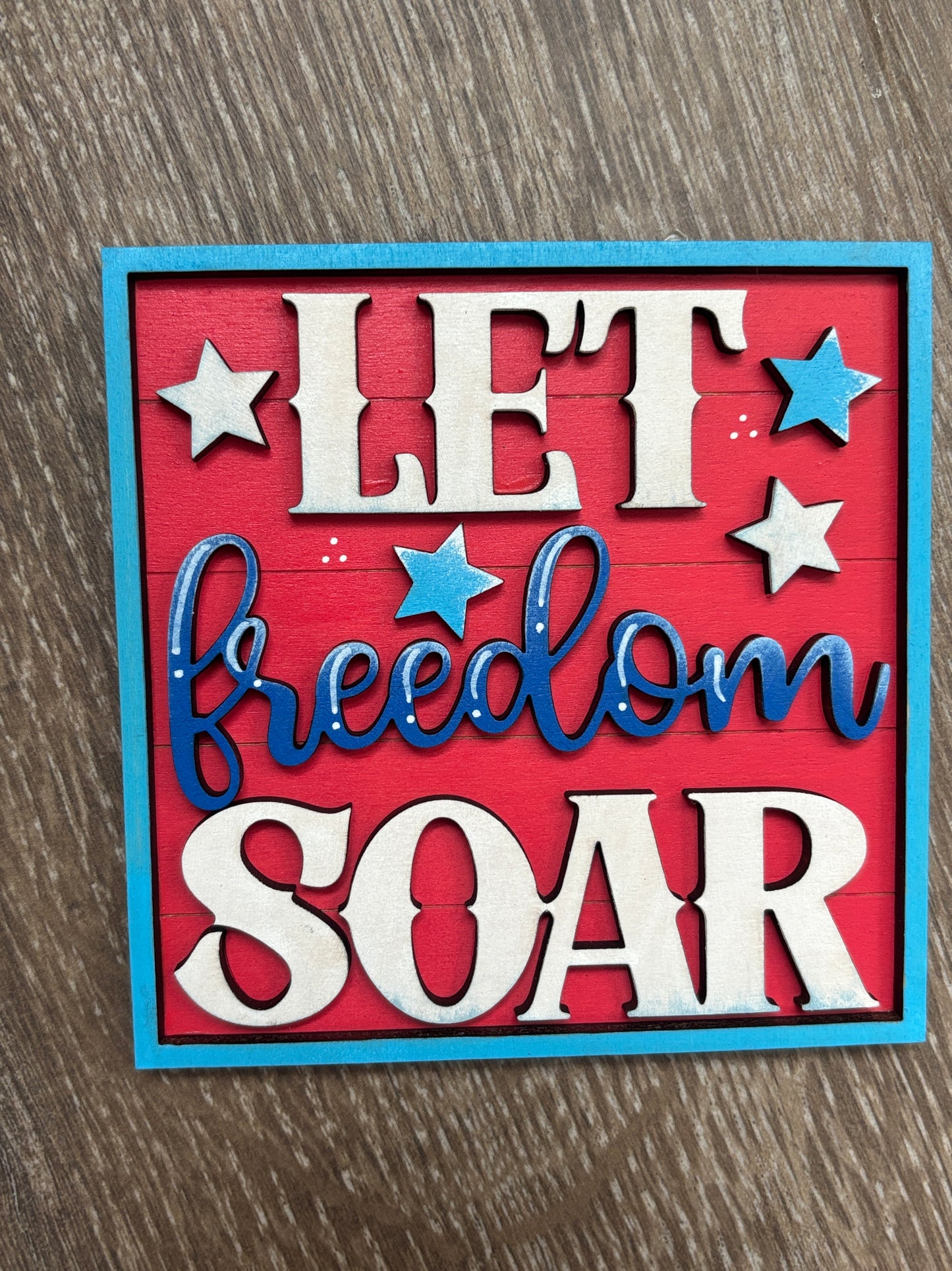 Patriotic eagle July 4th square inserts