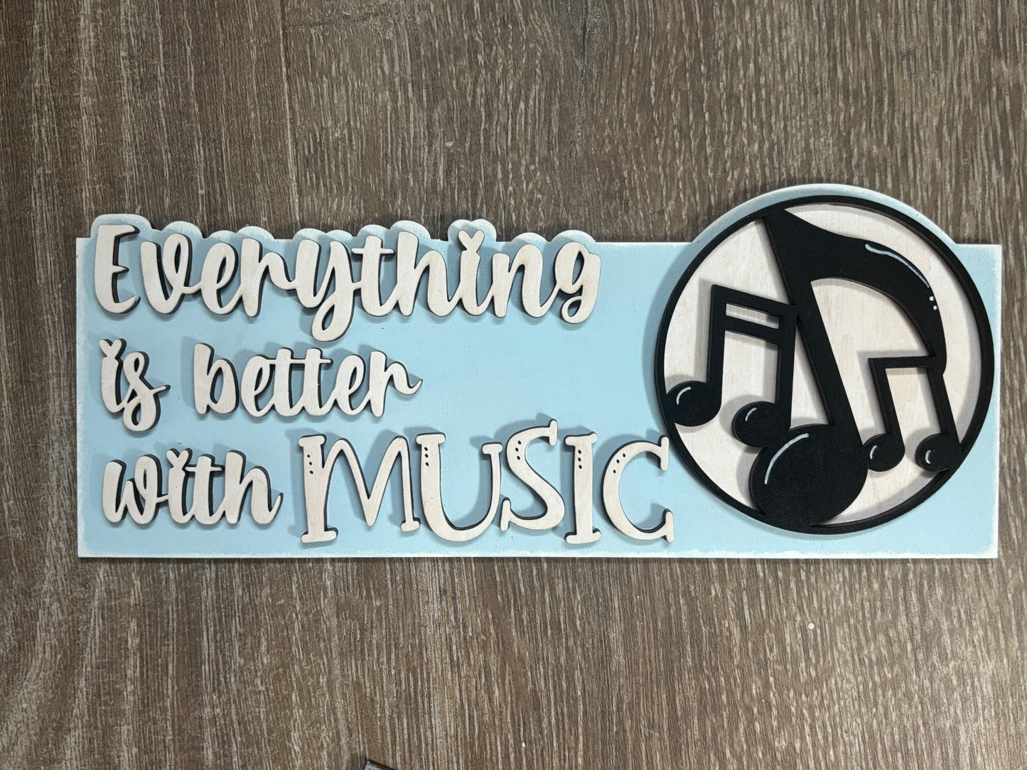 Interchangeable banner sign inserts