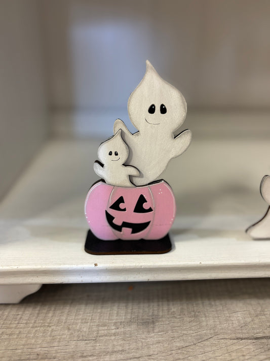 Mini standing Halloween ghosts