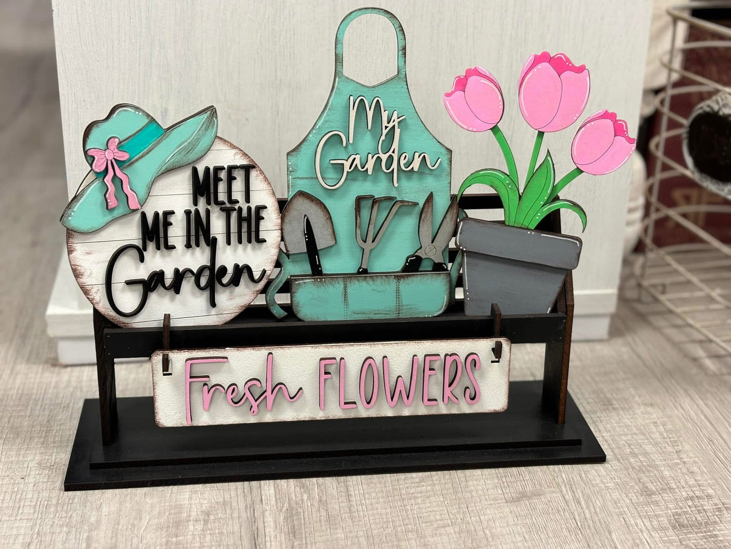 Fresh flowers spring wagon/shelf set