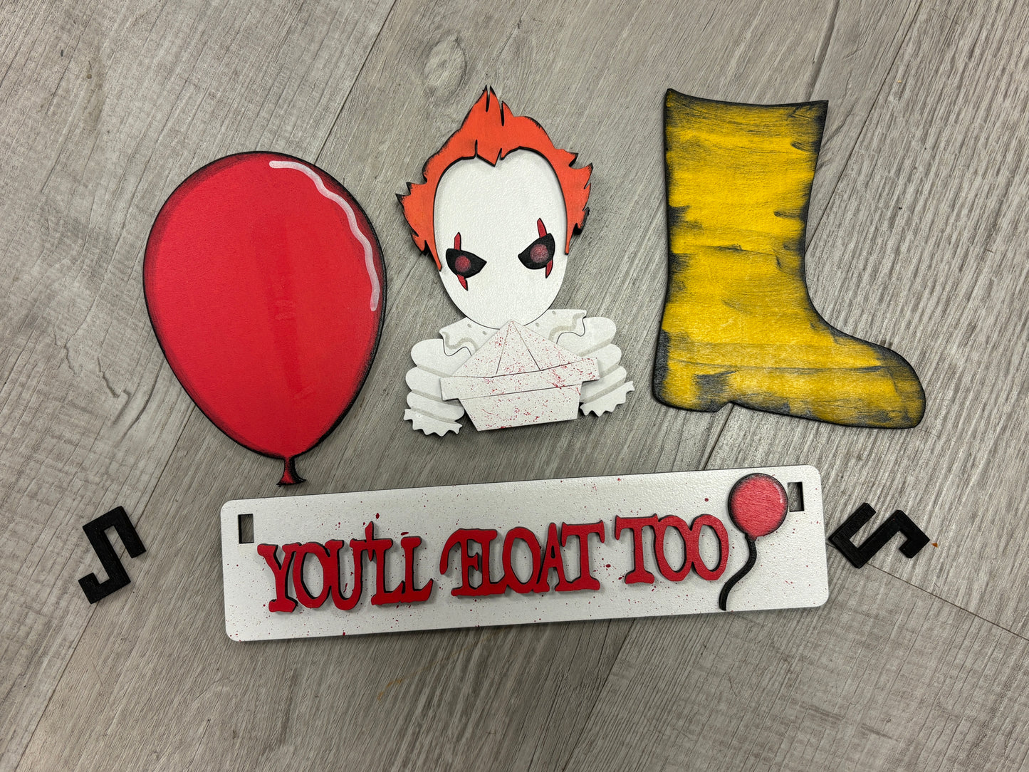 Pennywise- horror interchangeable insert set for wagon and shelf