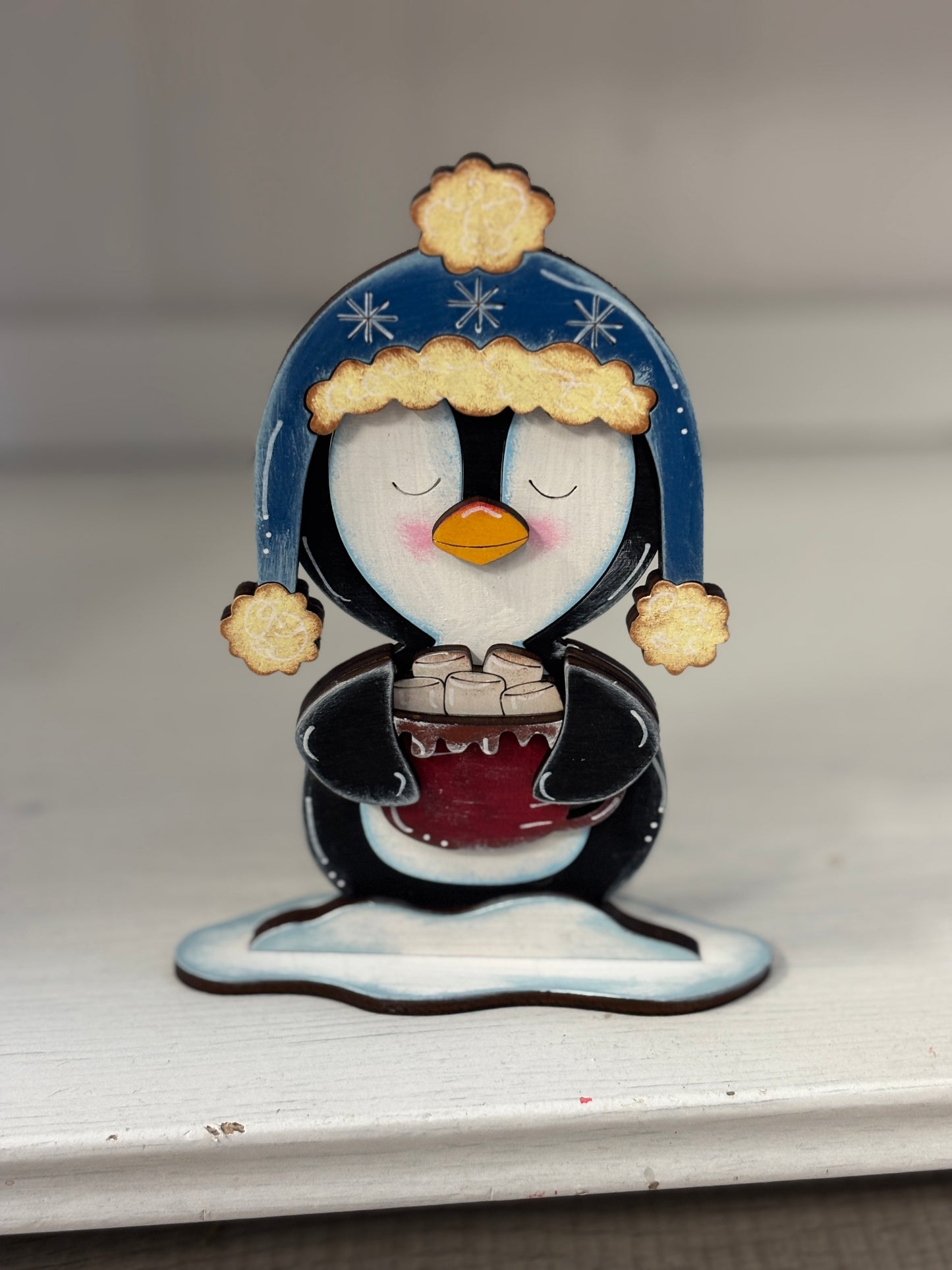 Mini standing penguins - winter
