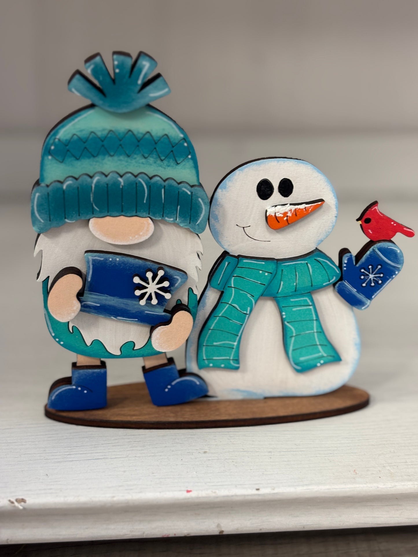 Mini standing gnomes - winter