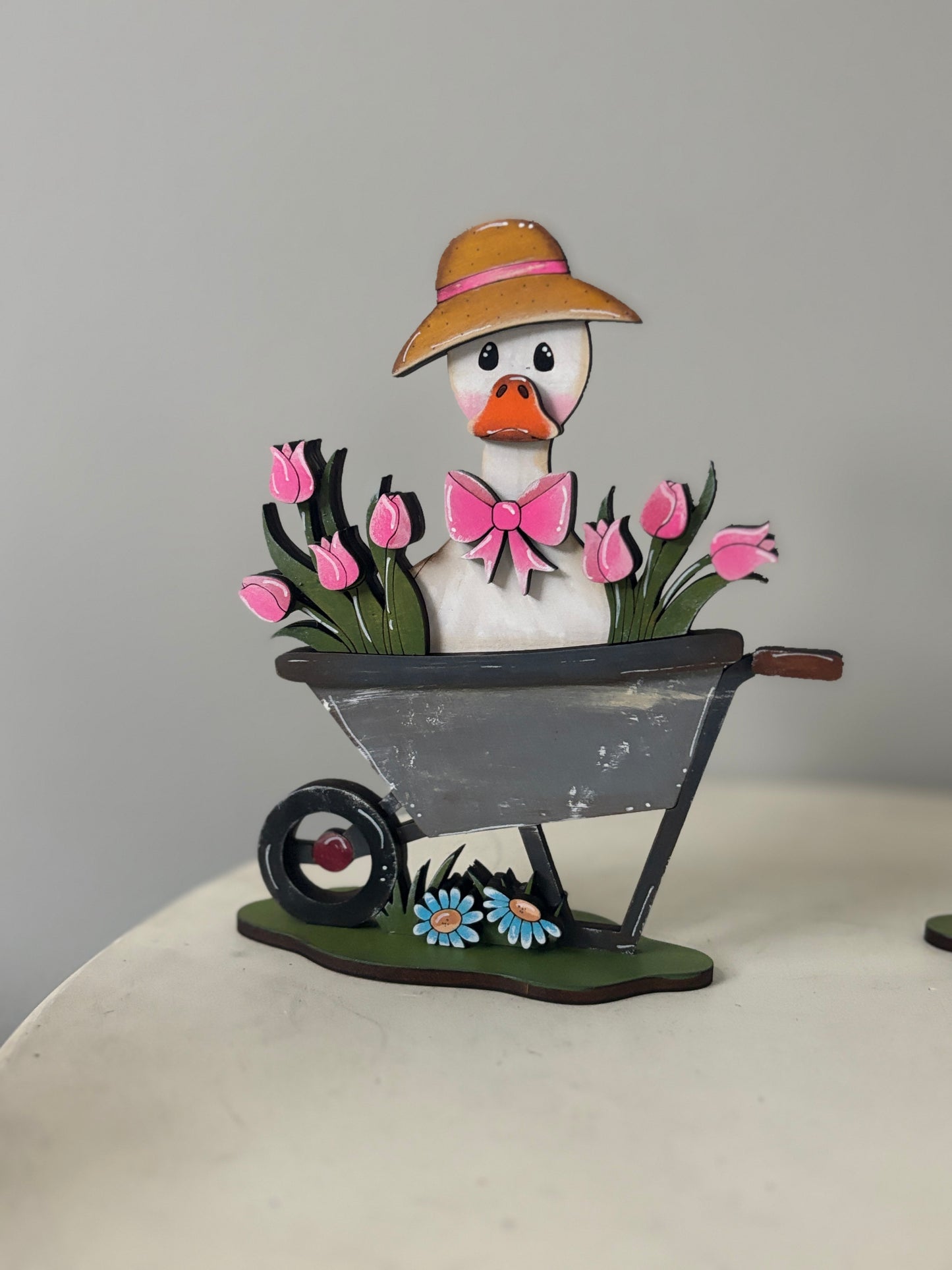 Spring mini standing geese