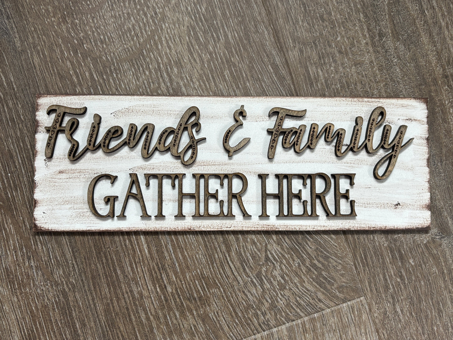 Interchangeable banner sign inserts