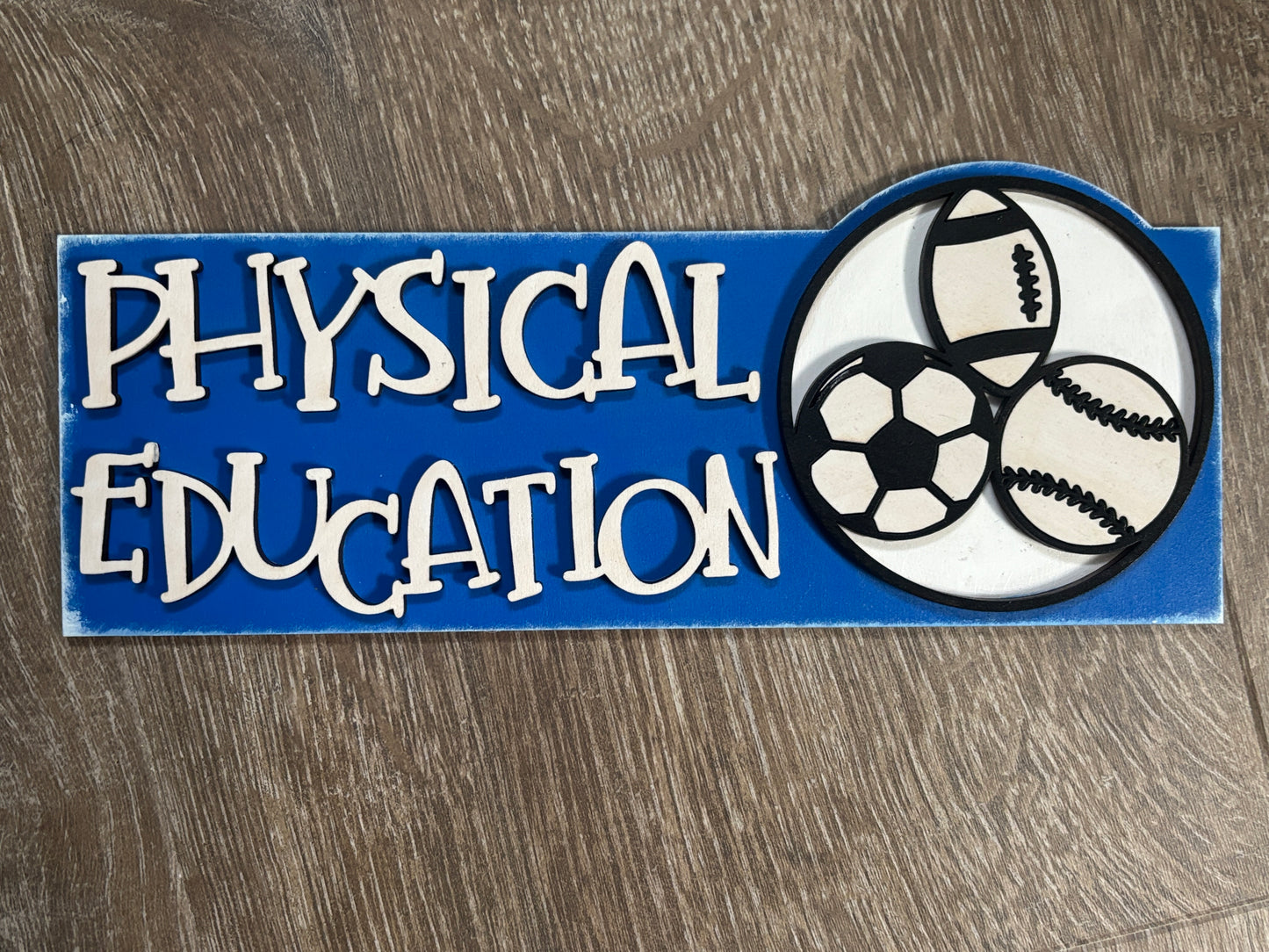 Interchangeable banner sign inserts