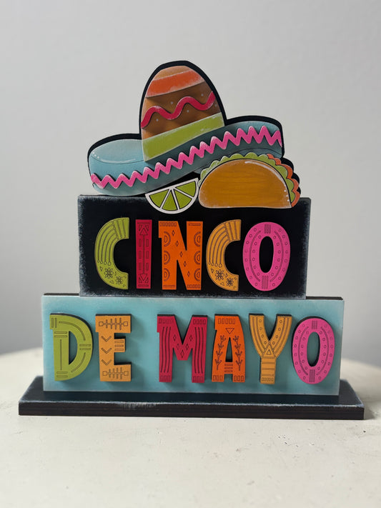 Cinco de mayo shelf sitter