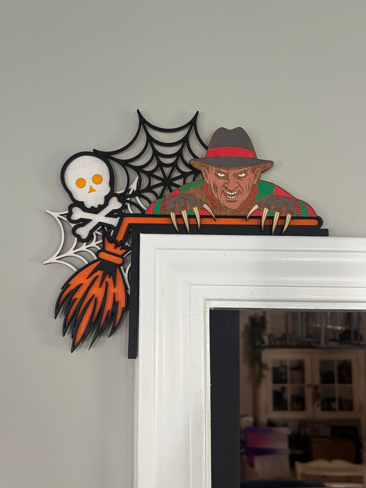 Horror door corner toppers