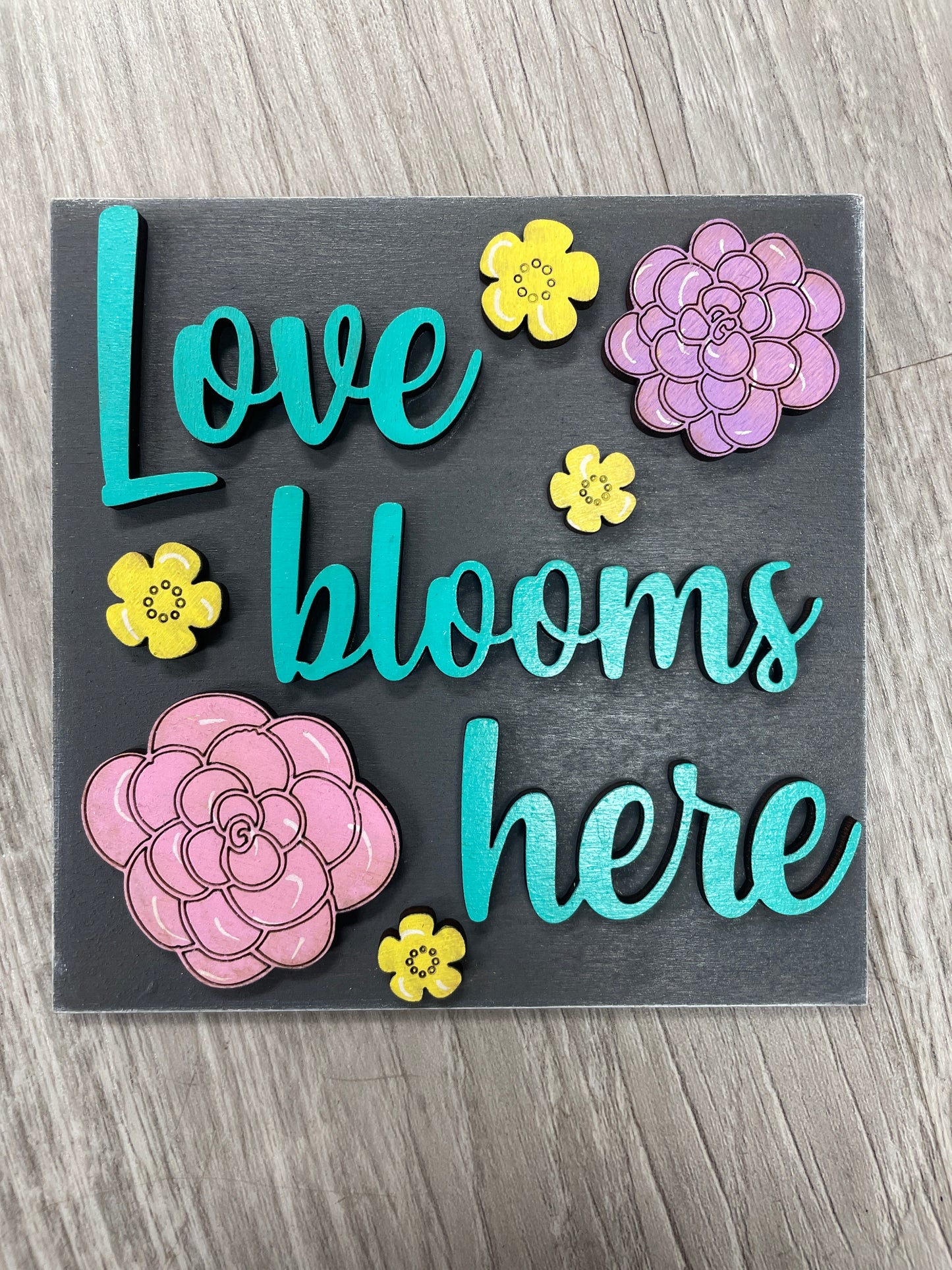 Spring interchangeable square inserts