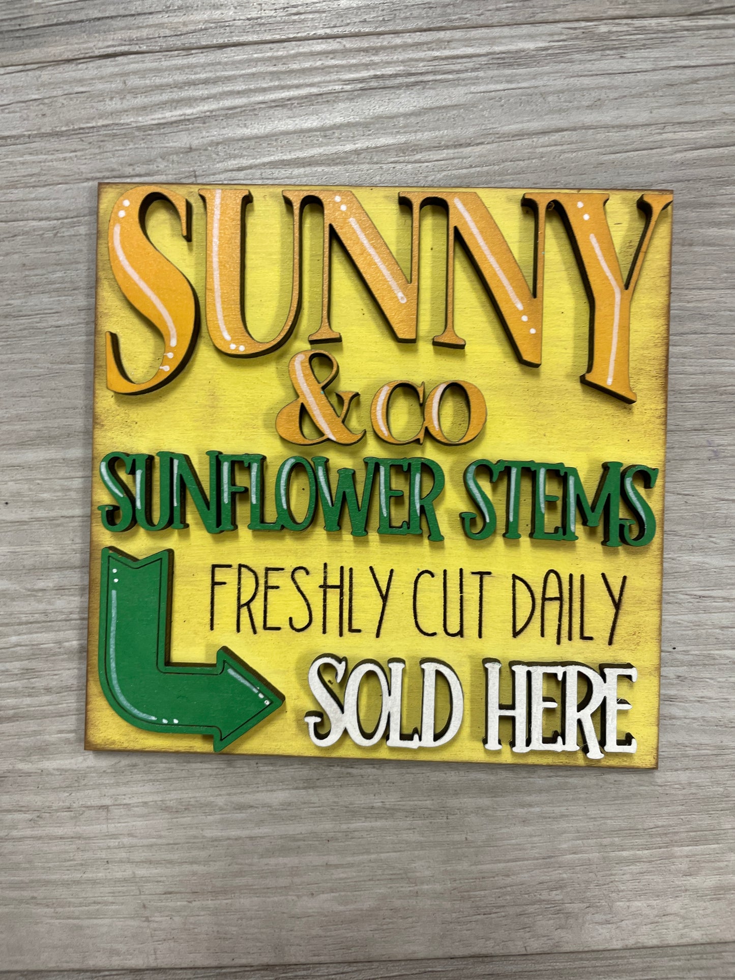 Sunflower themed interchangeable square and rectangle inserts